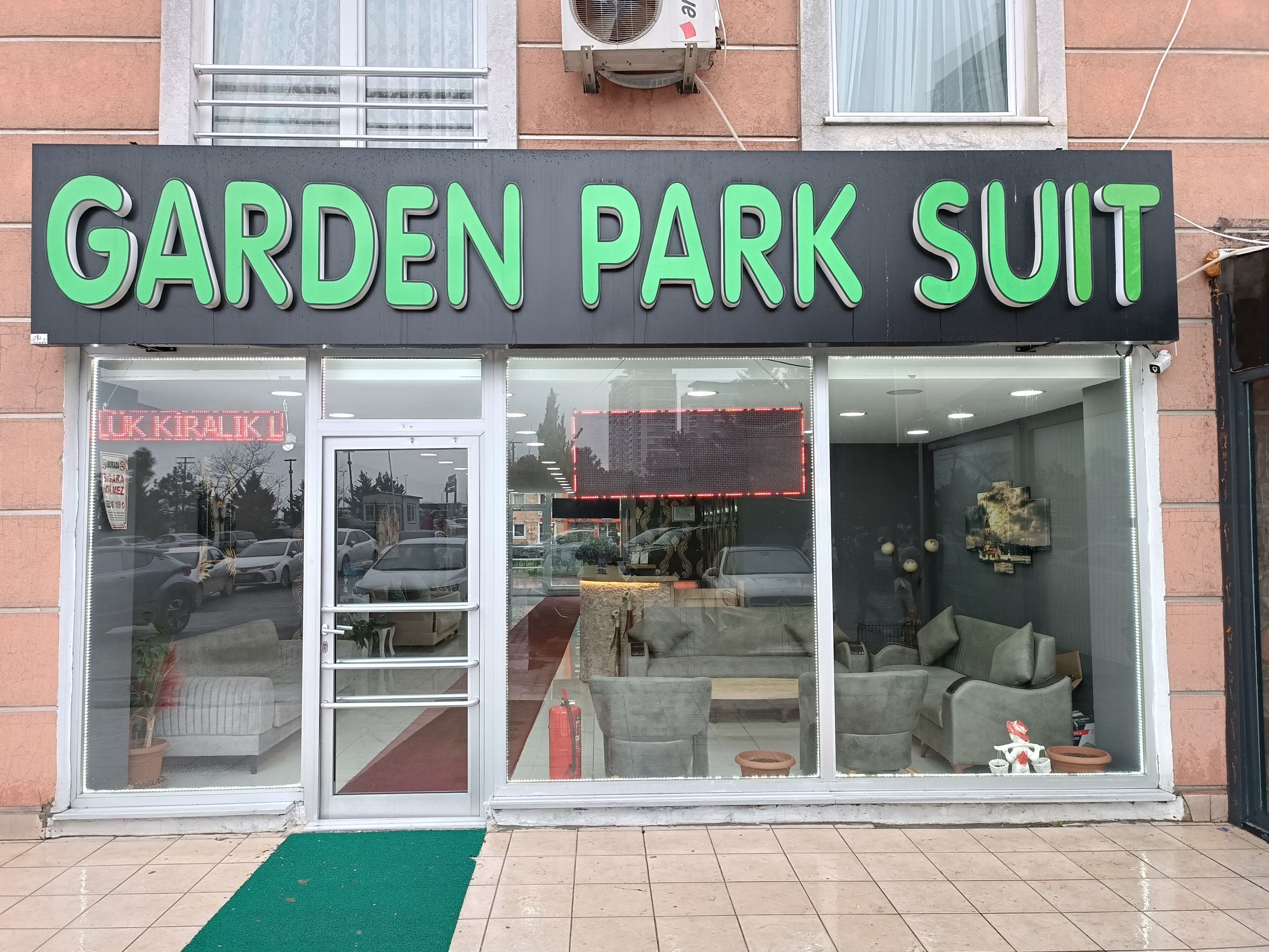 Garden Park Hotel