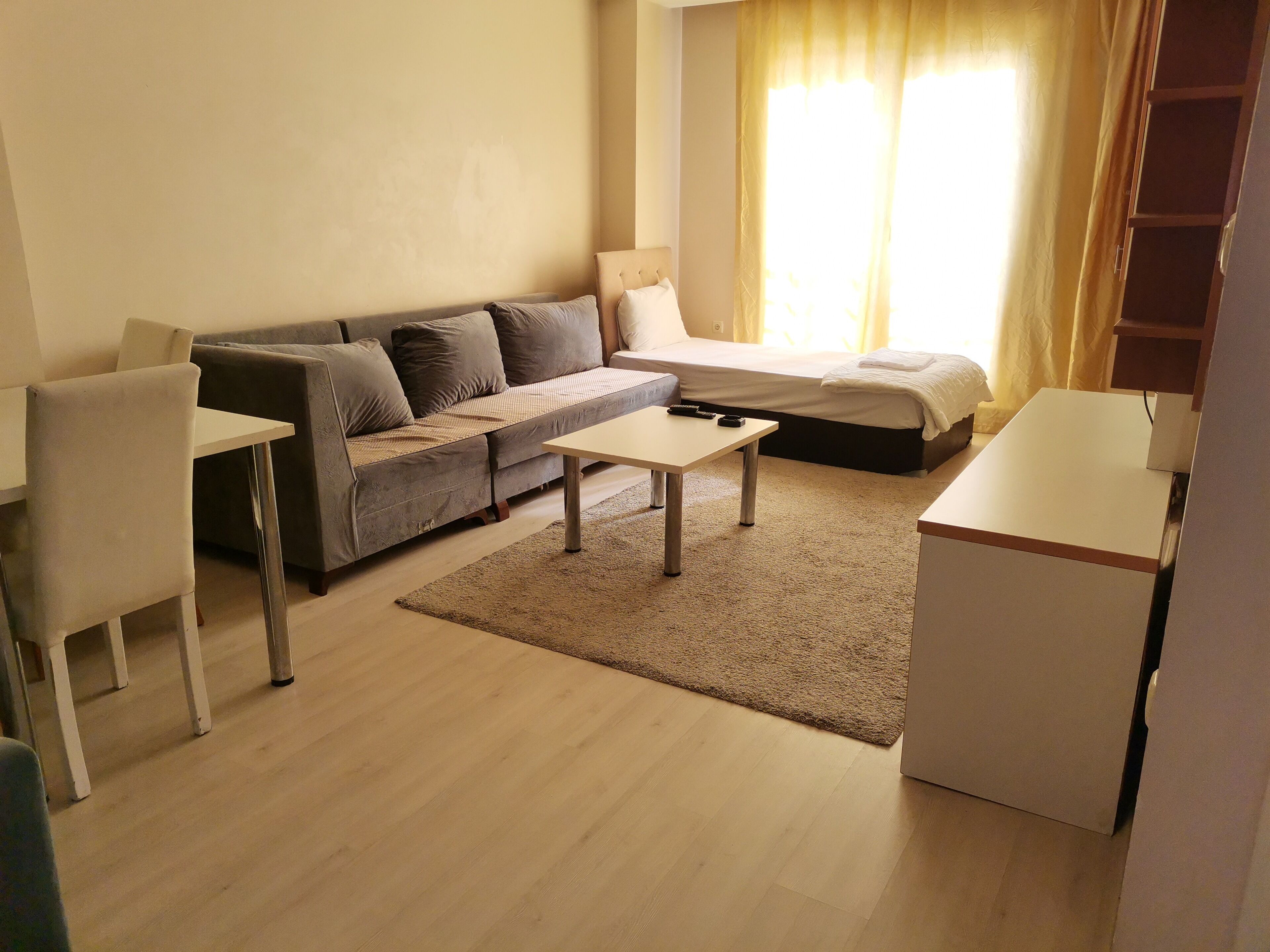 Garden Park Hotel