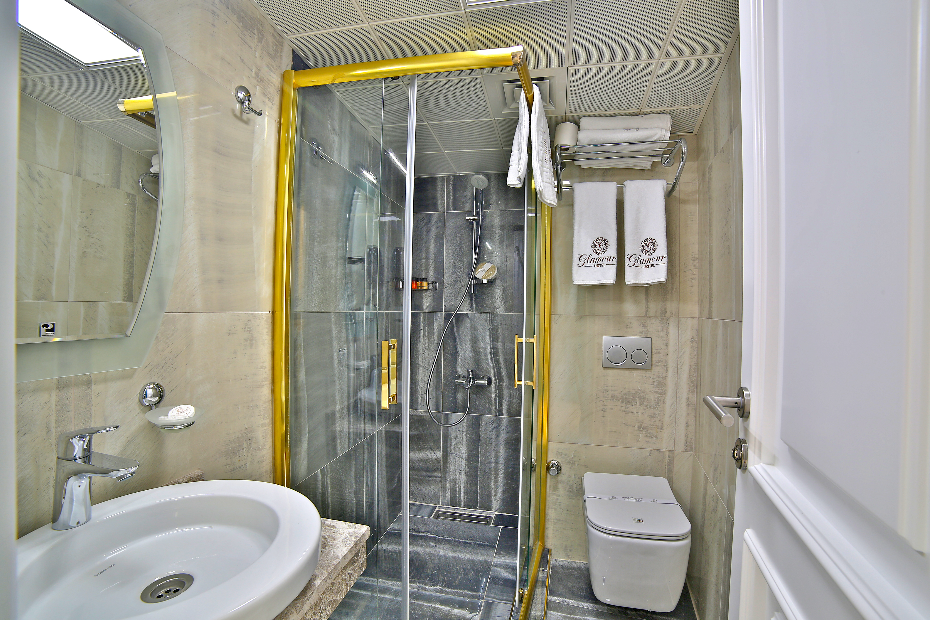 Glamour Hotel