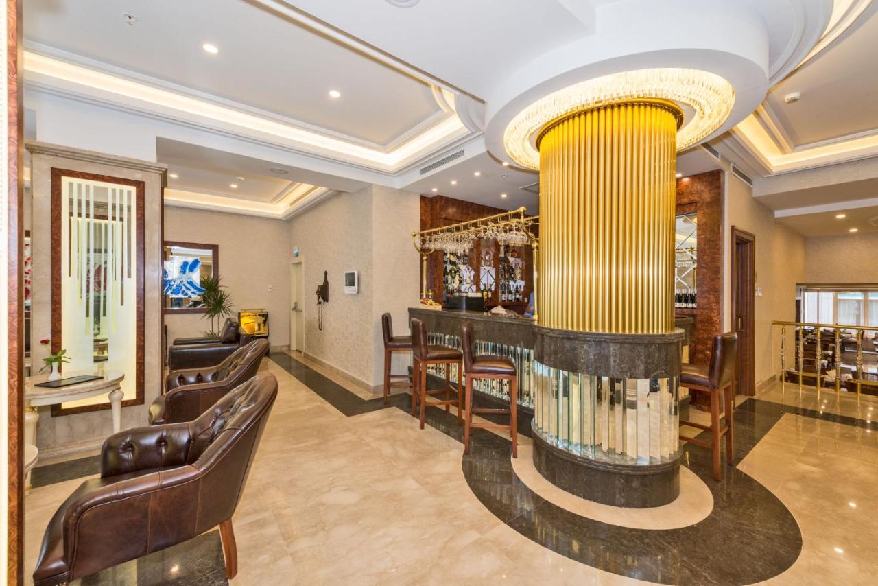 Glorious Hotel