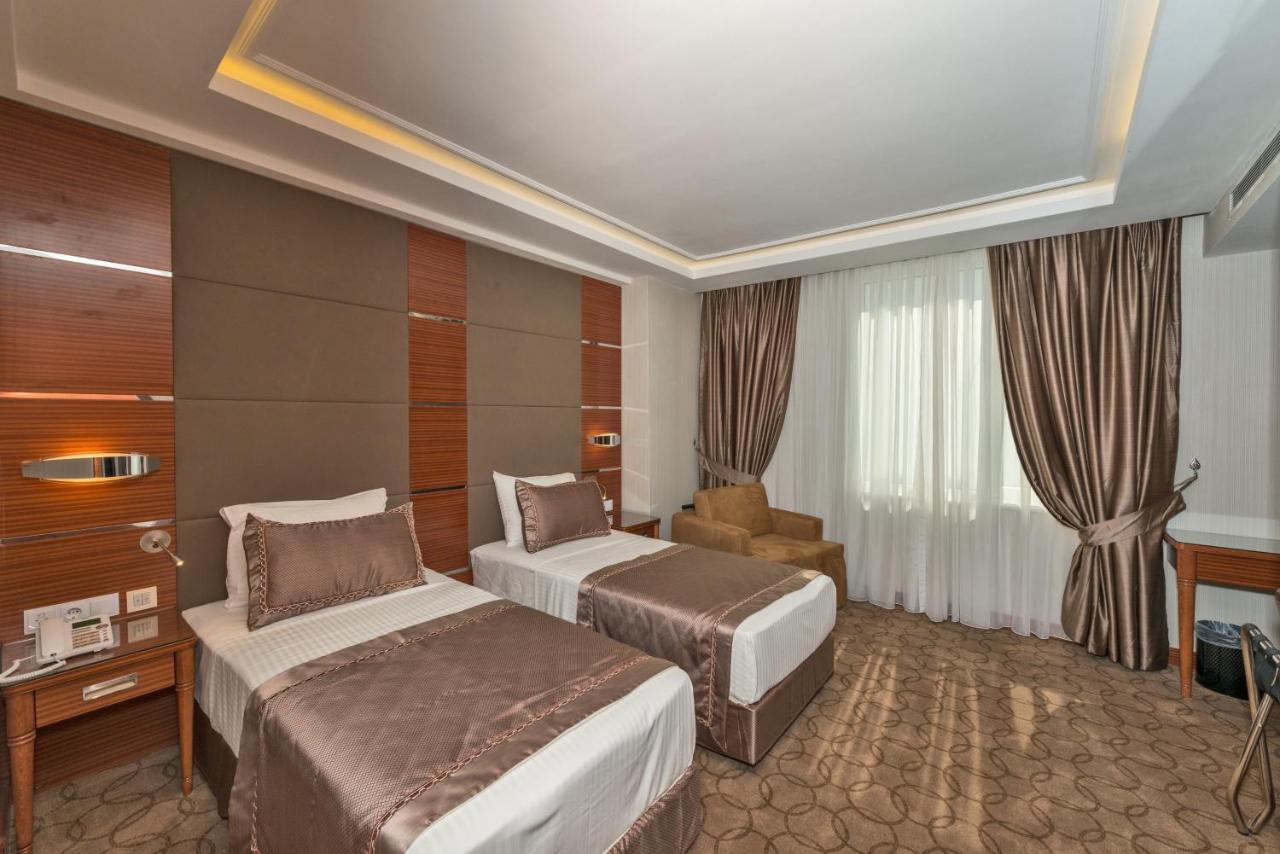 Glorious Hotel