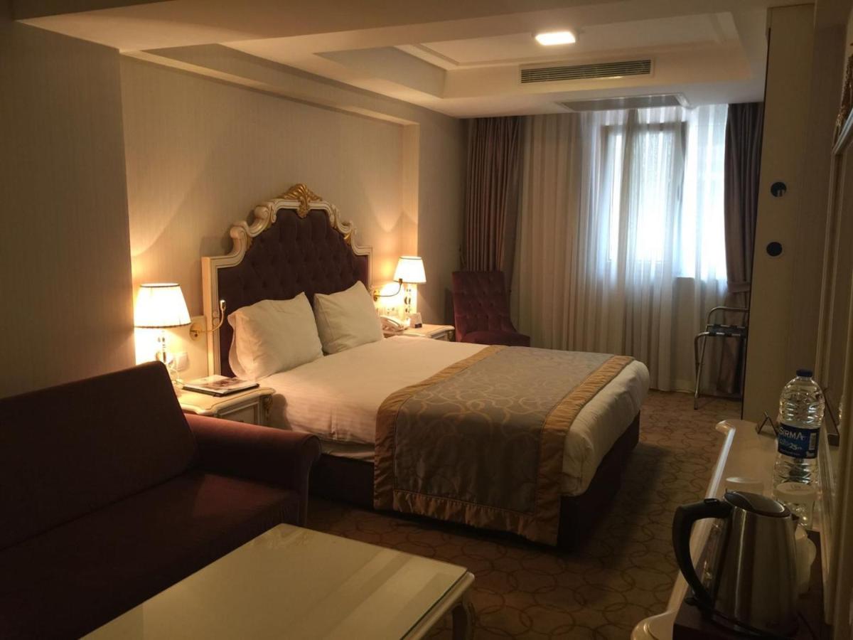 Glorious Hotel
