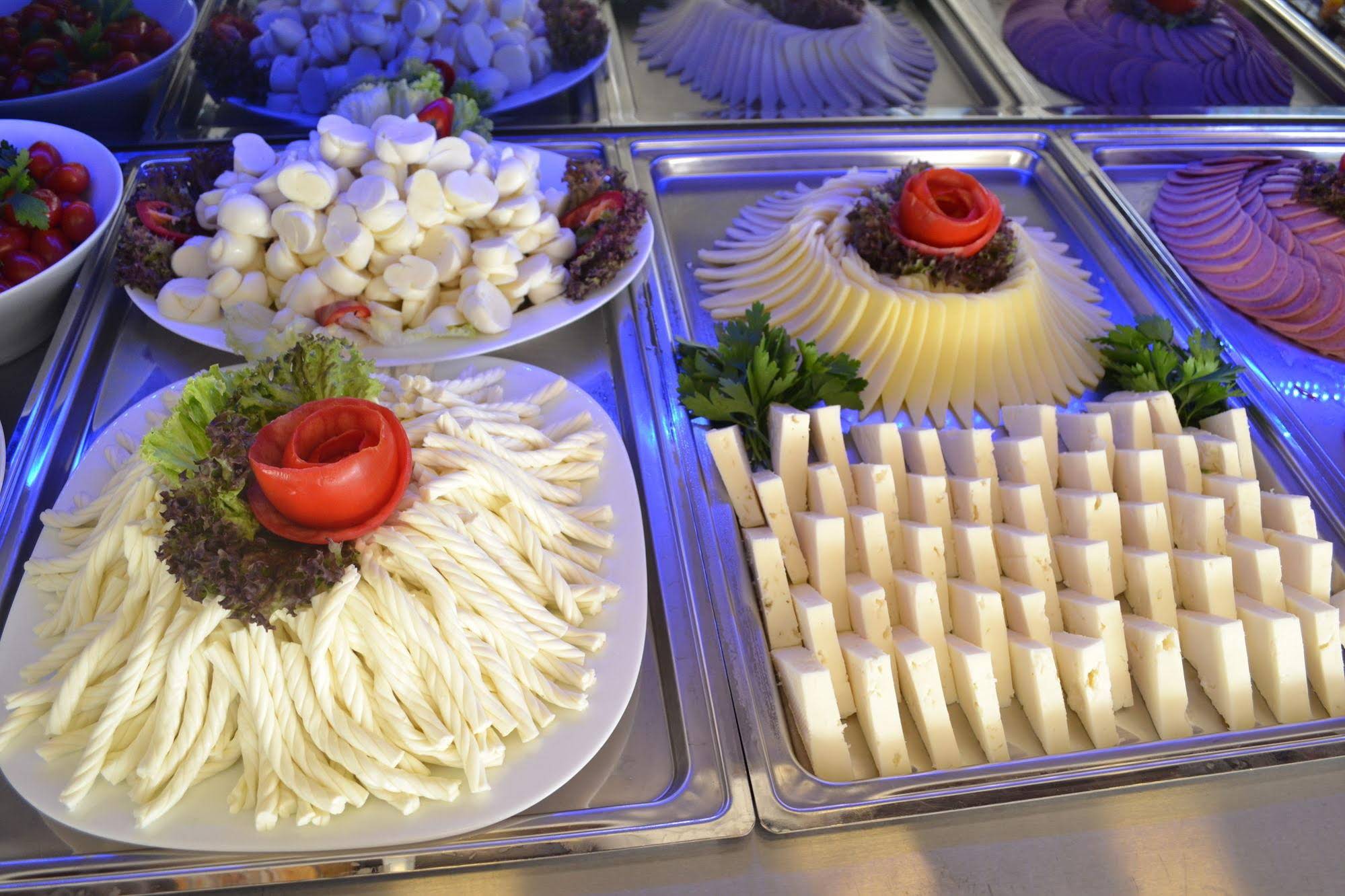 Gümüs Palas