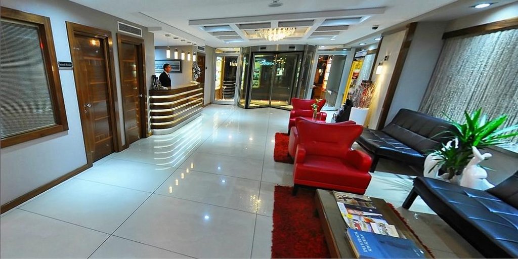 Golden City Hotel