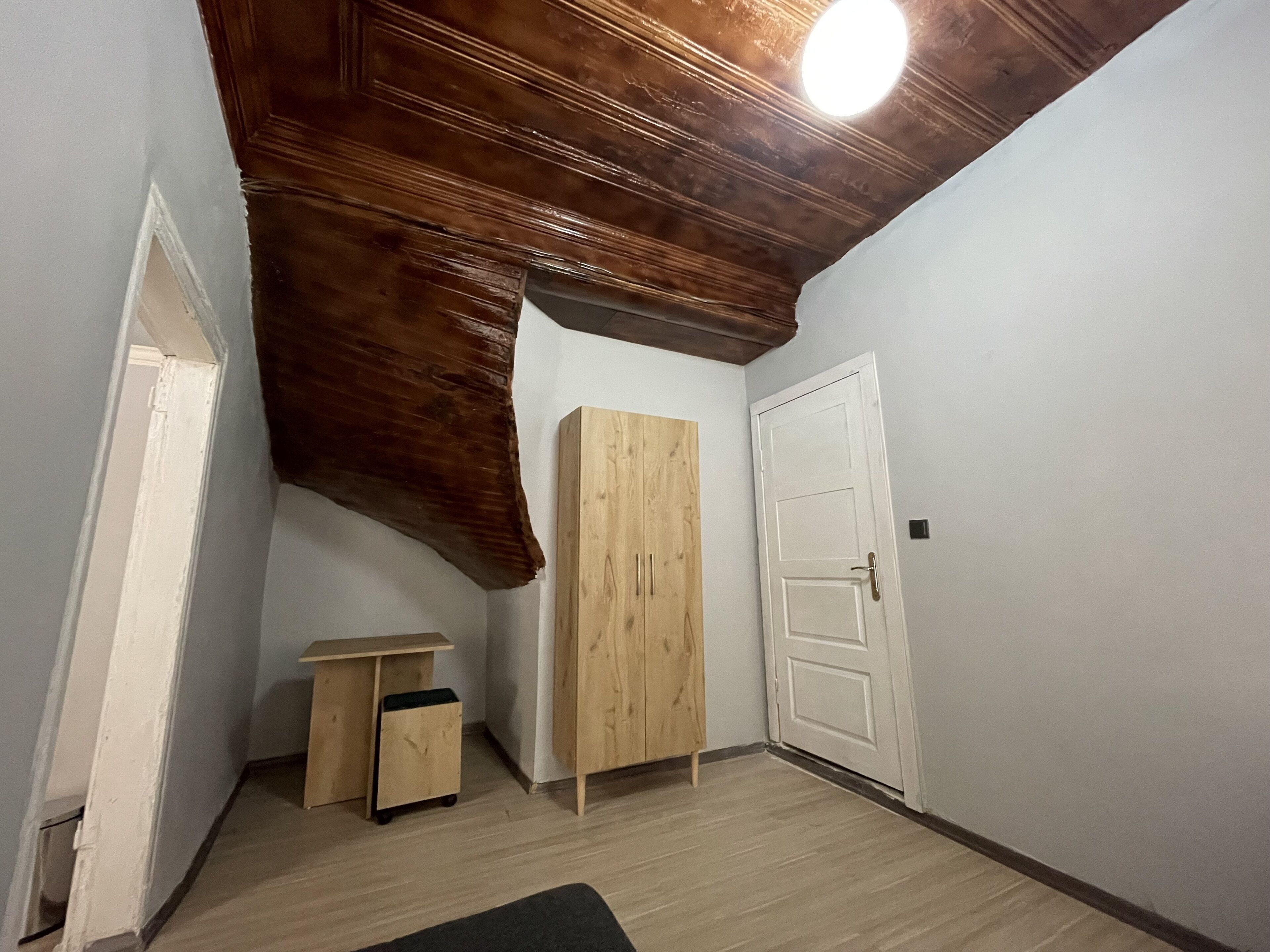 Golden Metro Boutique