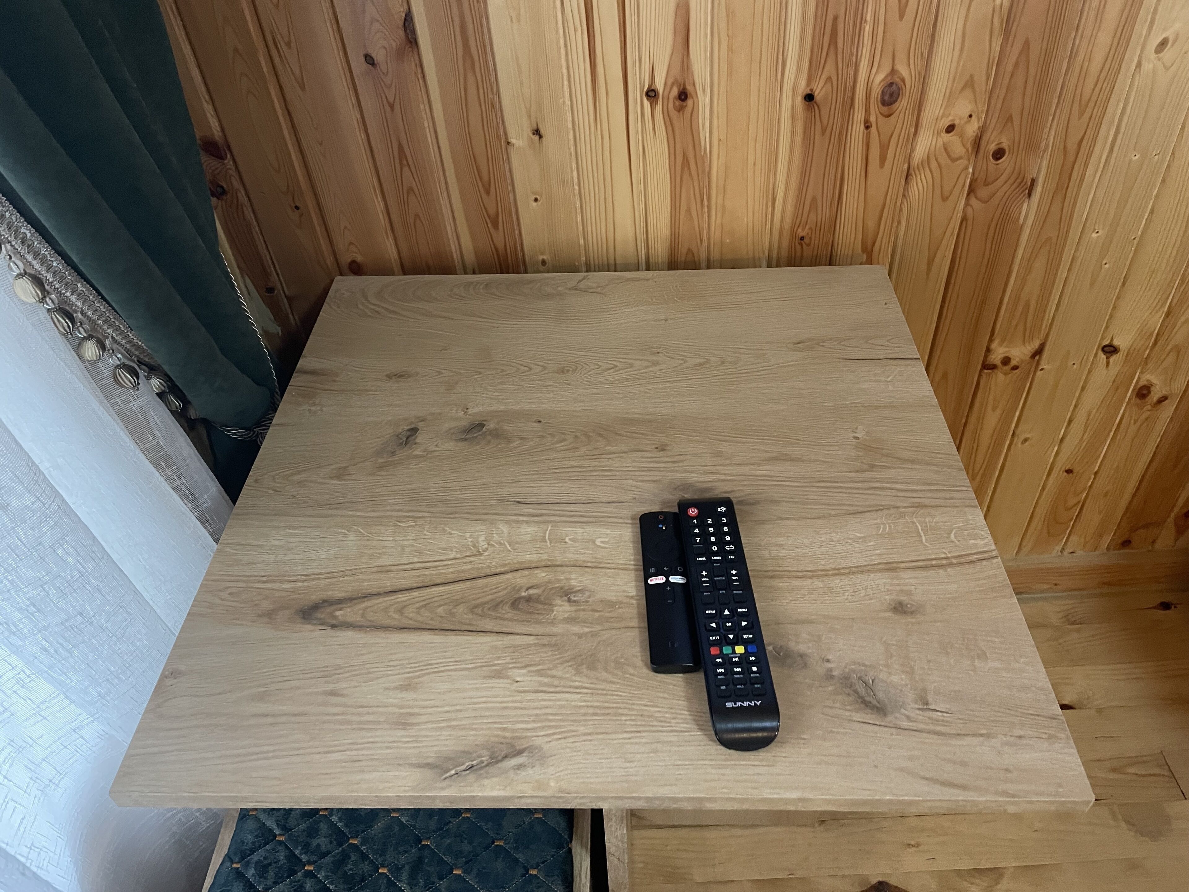 Golden Metro Boutique