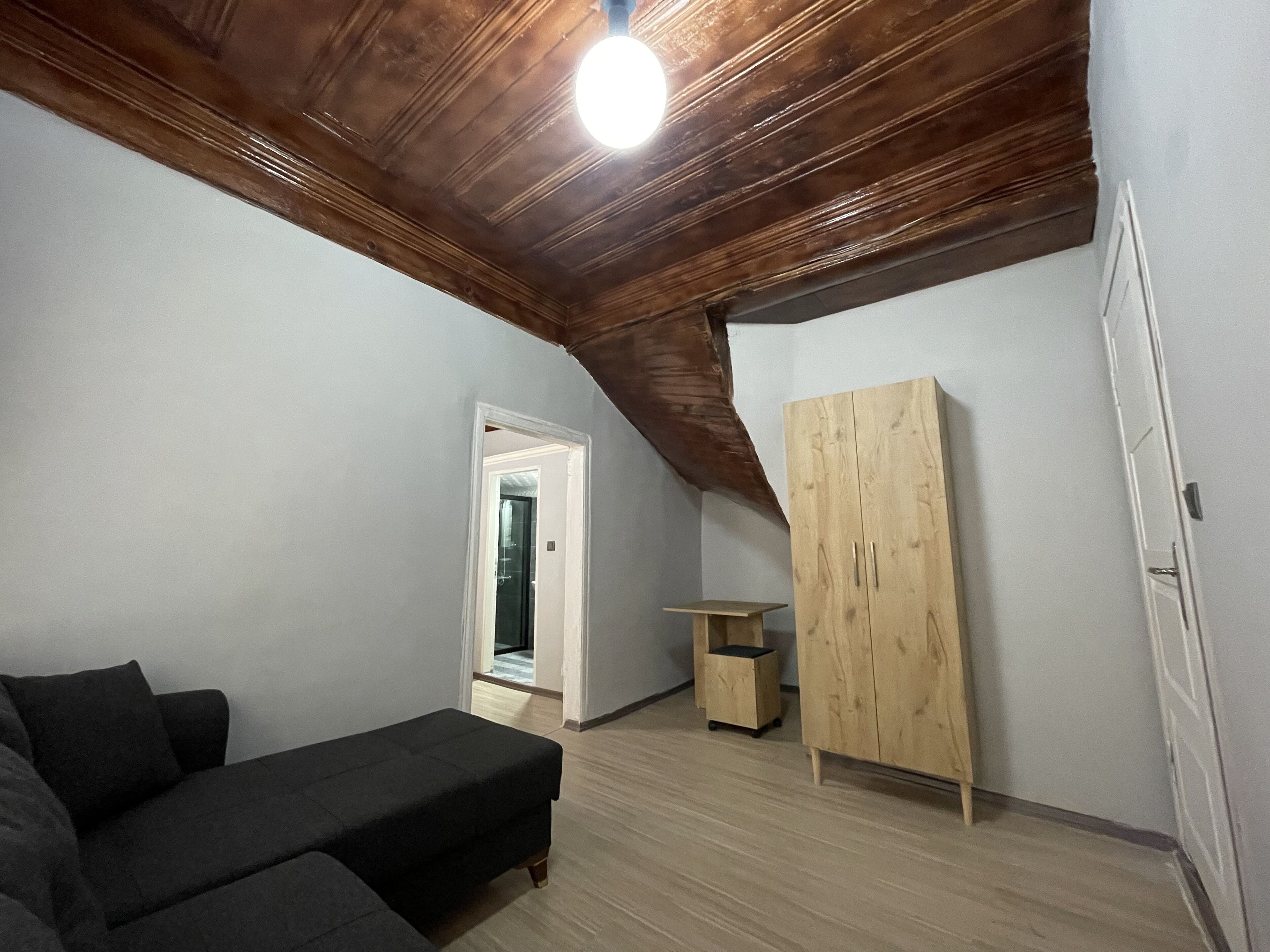 Golden Metro Boutique