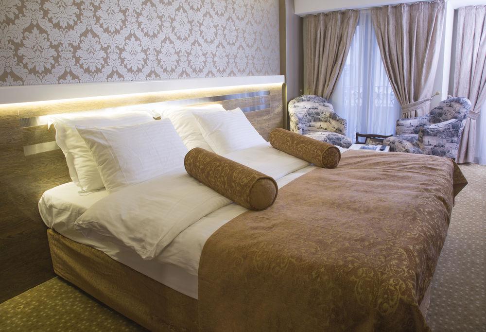 Golden Rain Hotel