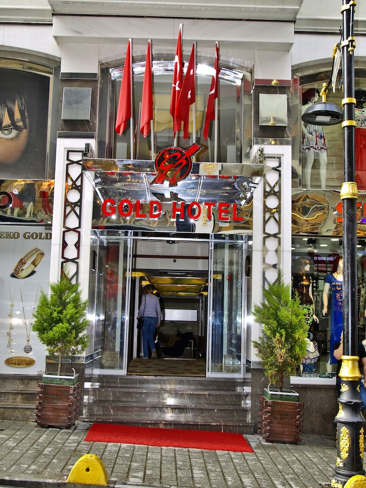 Gold Hotel