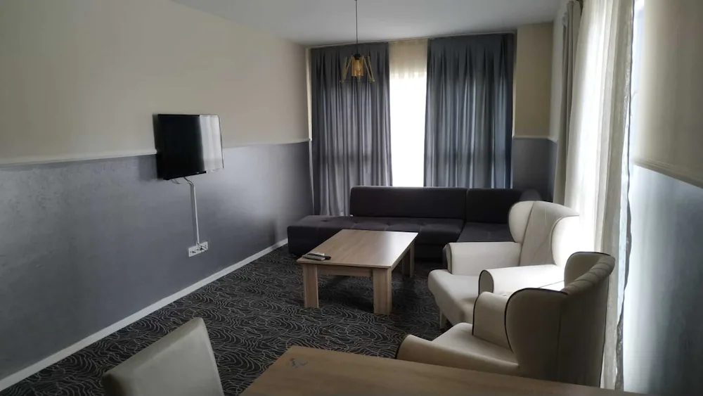 Gold Suite