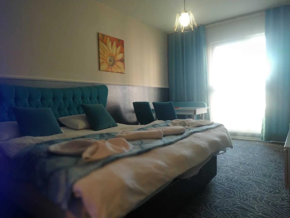 Gold Suite