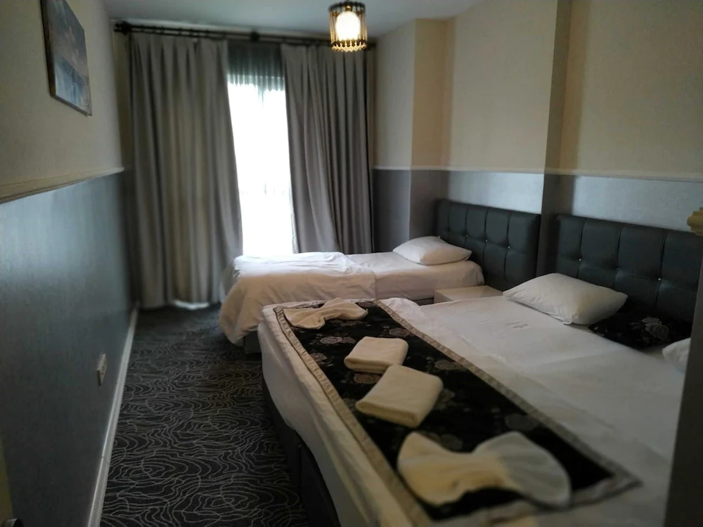Gold Suite
