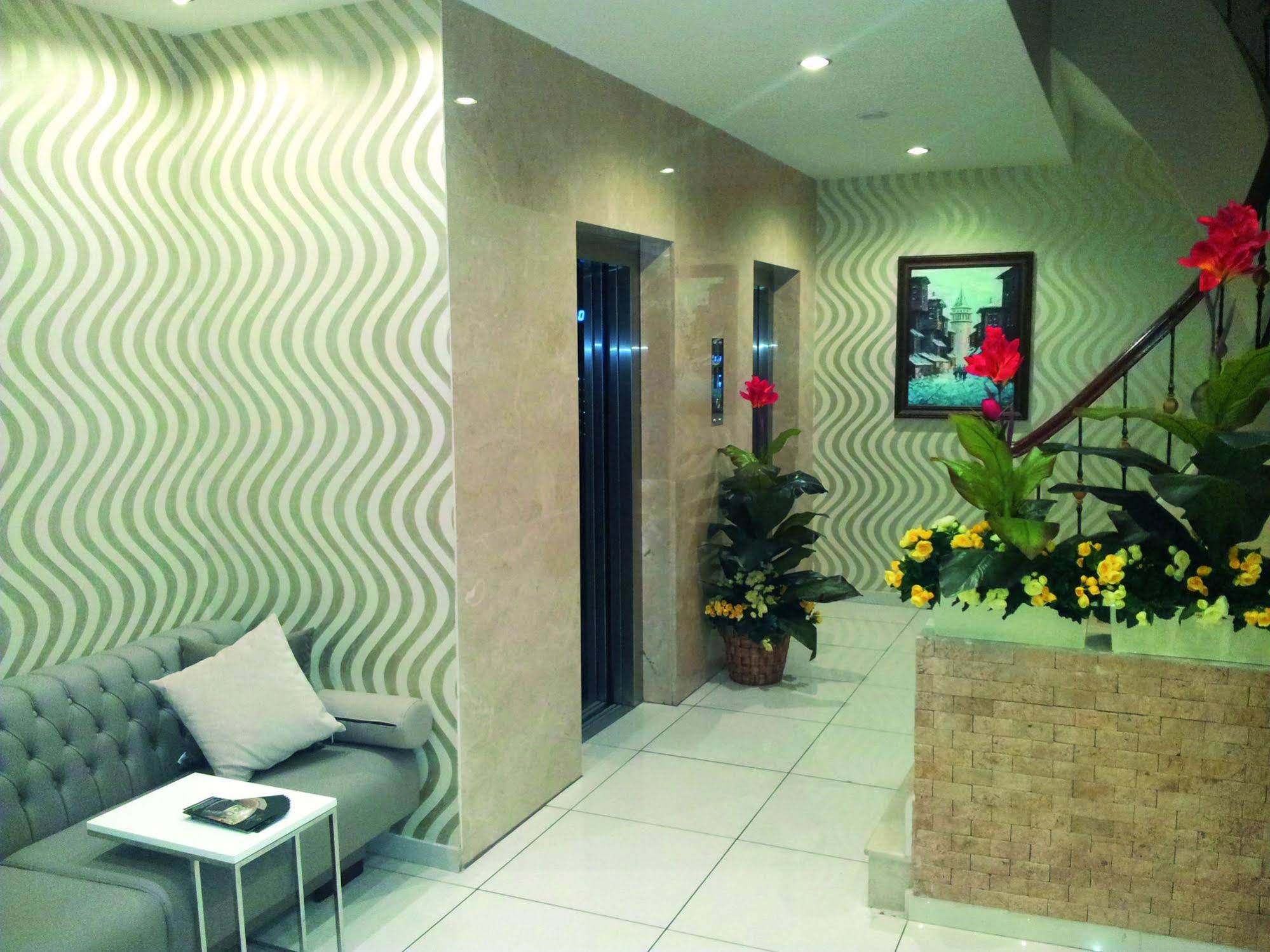 Golf Royal Residence