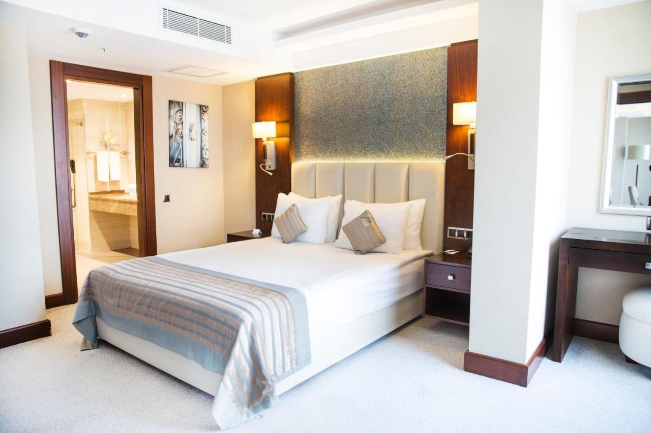 Grand Aras Hotel & Suites