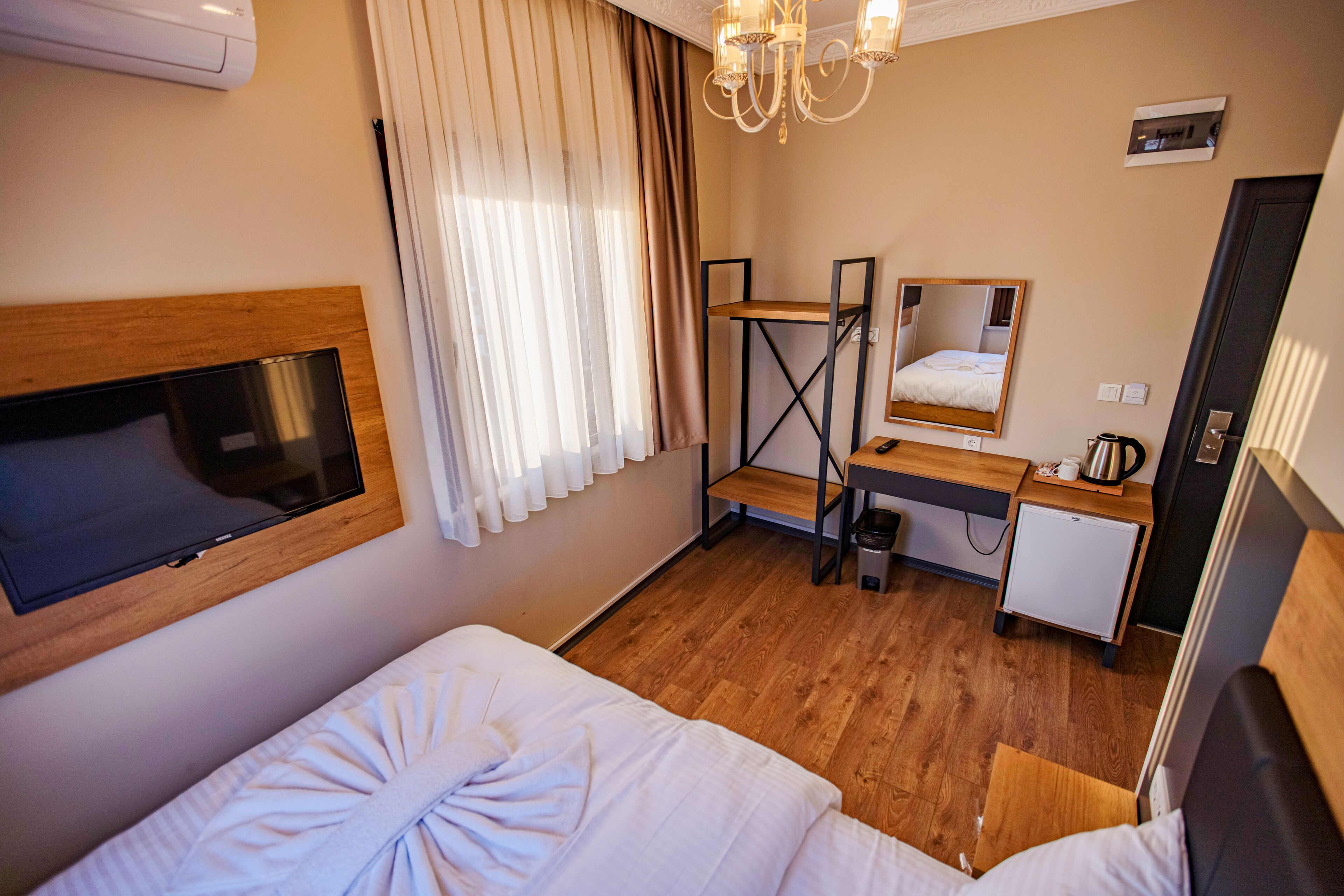 Grand Balyan Hotel & Restaurant