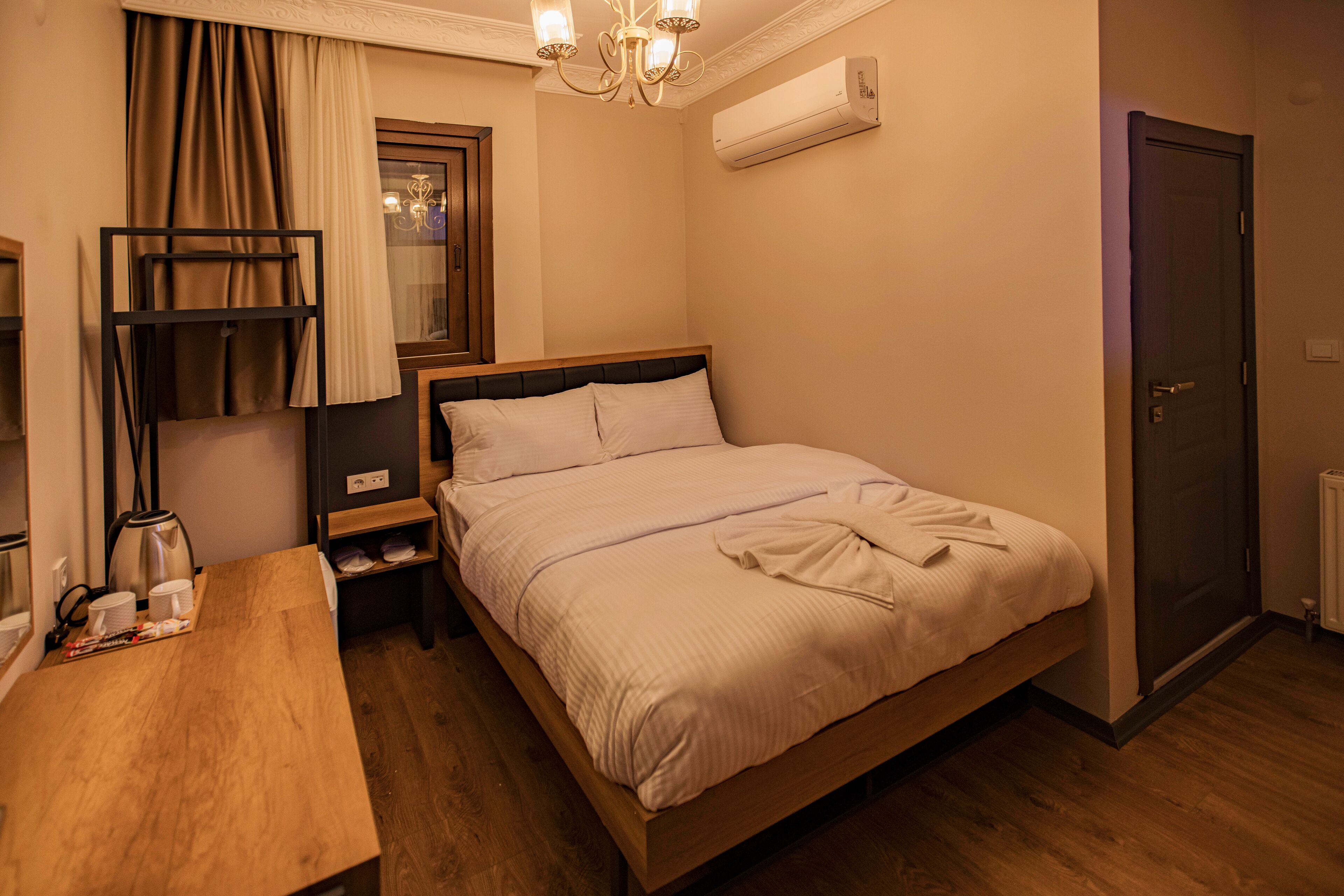 Grand Balyan Hotel & Restaurant