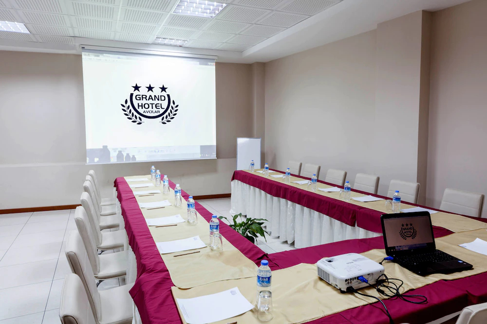 Grand Hotel Avcilar