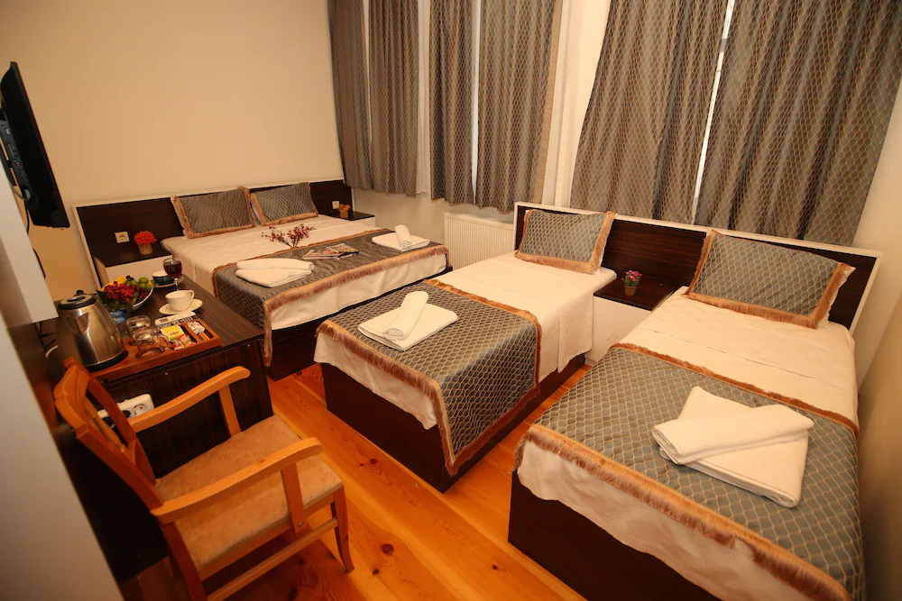Grand Almira Hotel