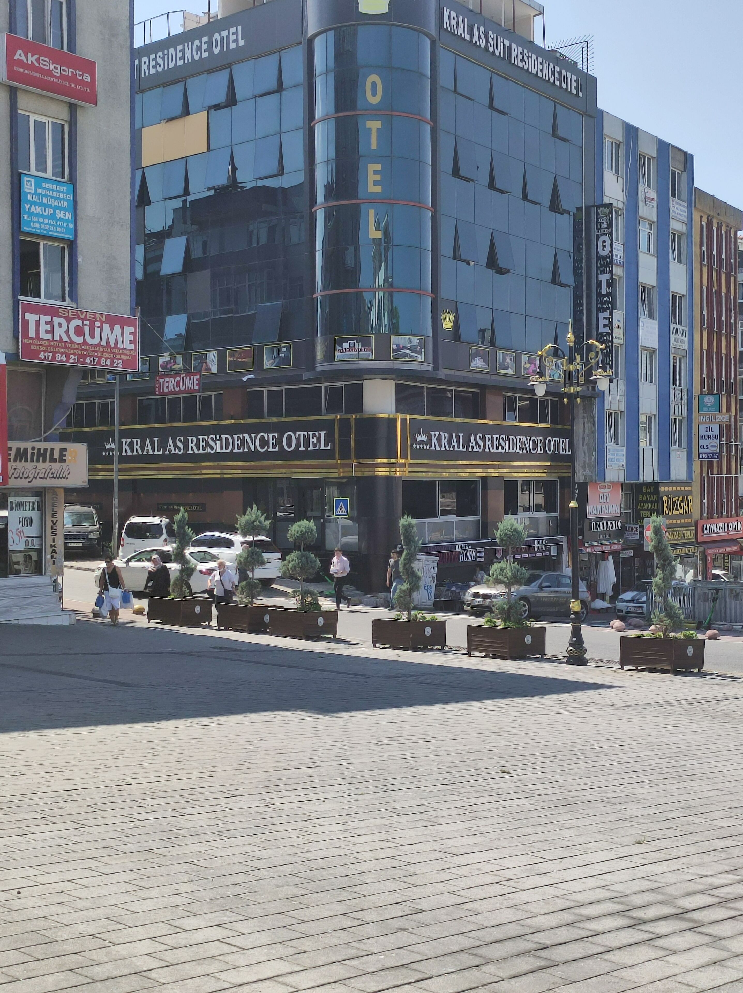 Grand Lara Hotel & Apartments