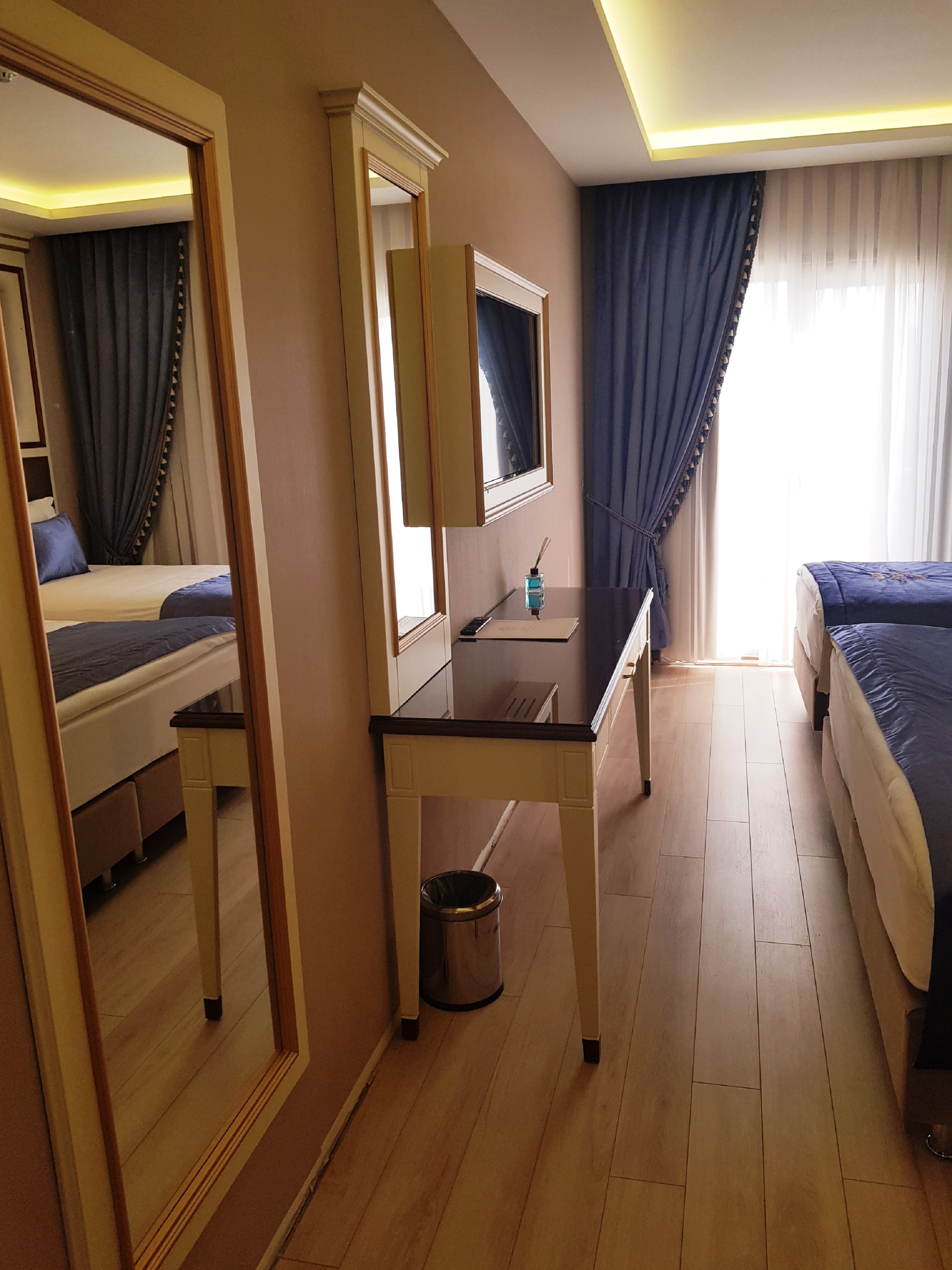 Grand Marcello Hotel