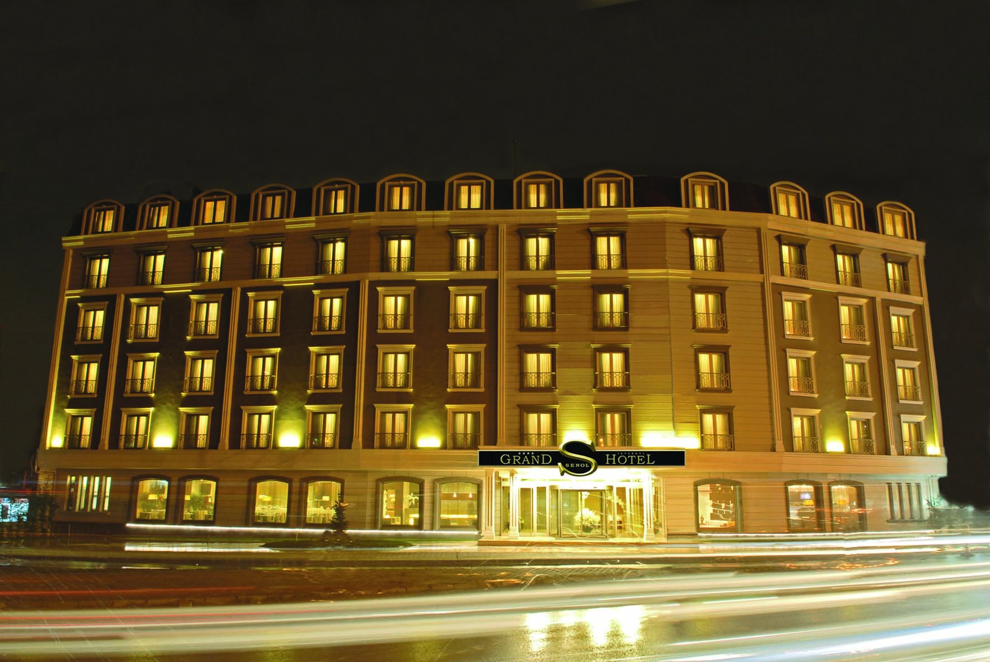 Grand S