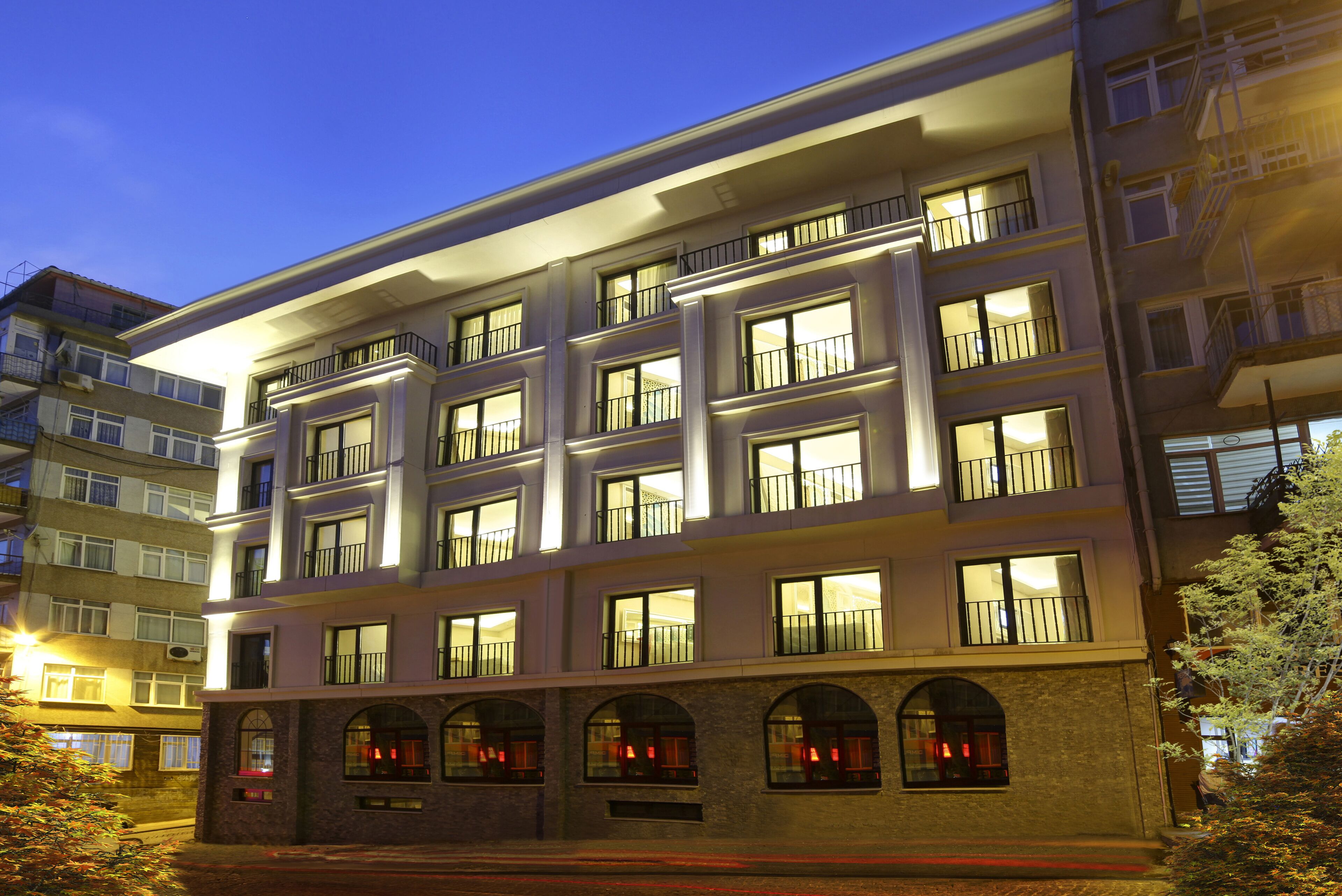 Great Fortune Design Hotel