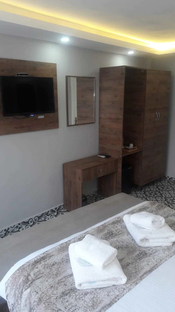 Eymen Park Hotel