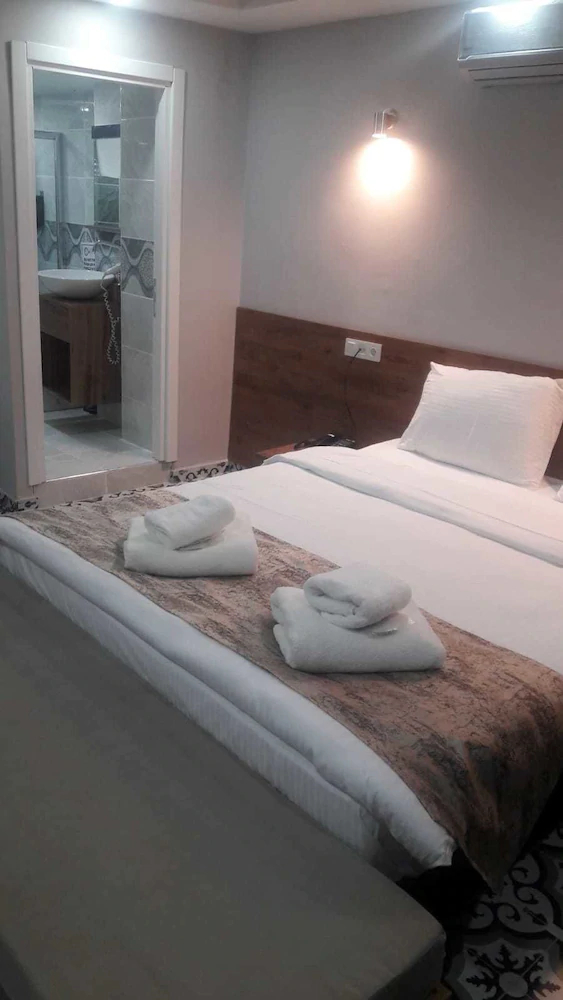 Eymen Park Hotel