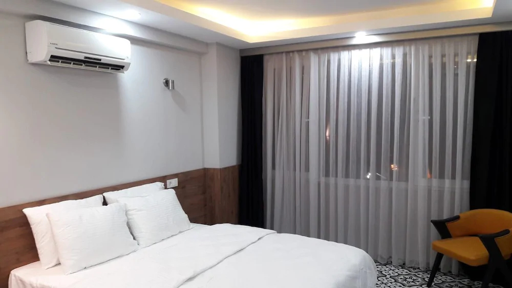 Eymen Park Hotel