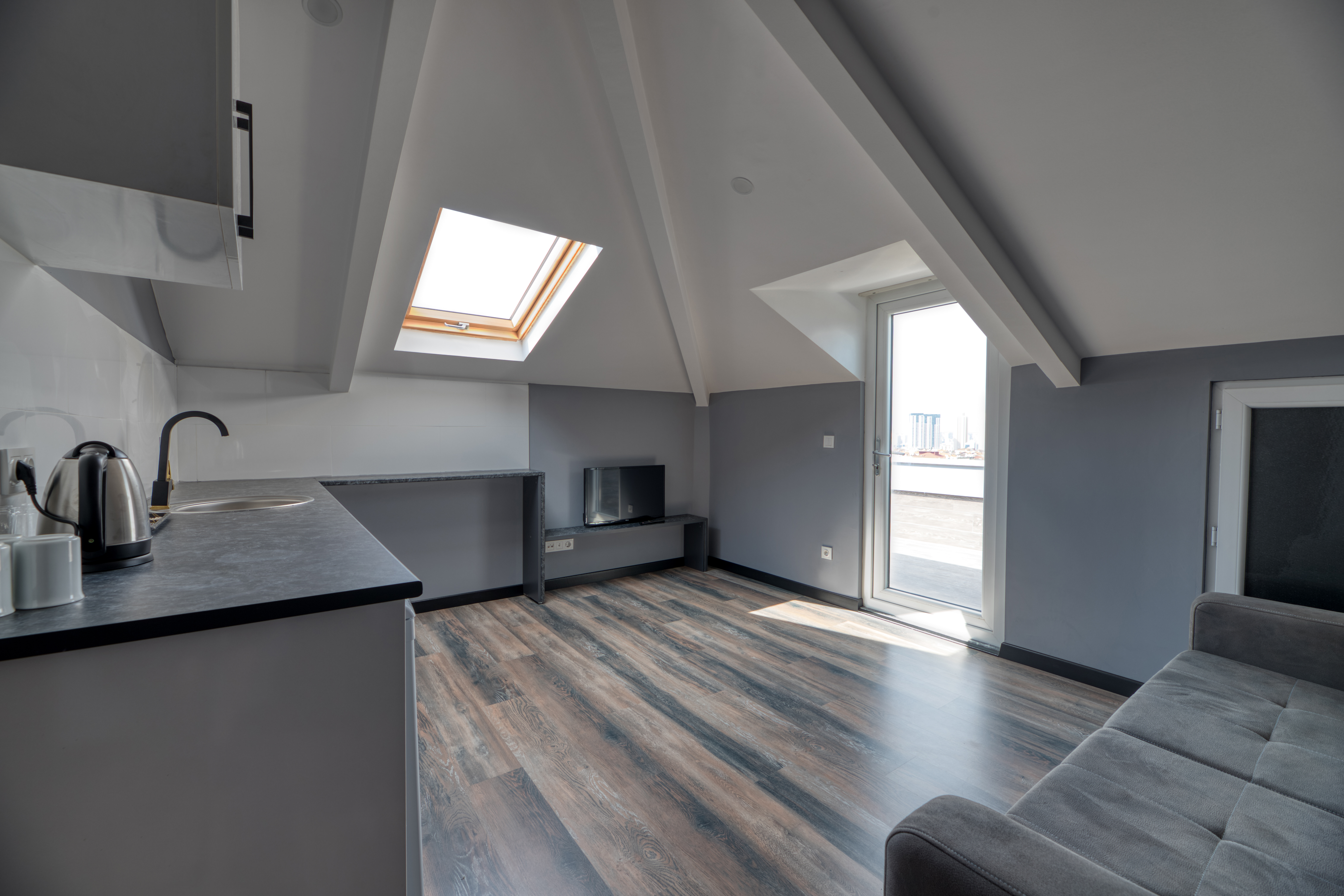 Gris & Verde Suite Hotel