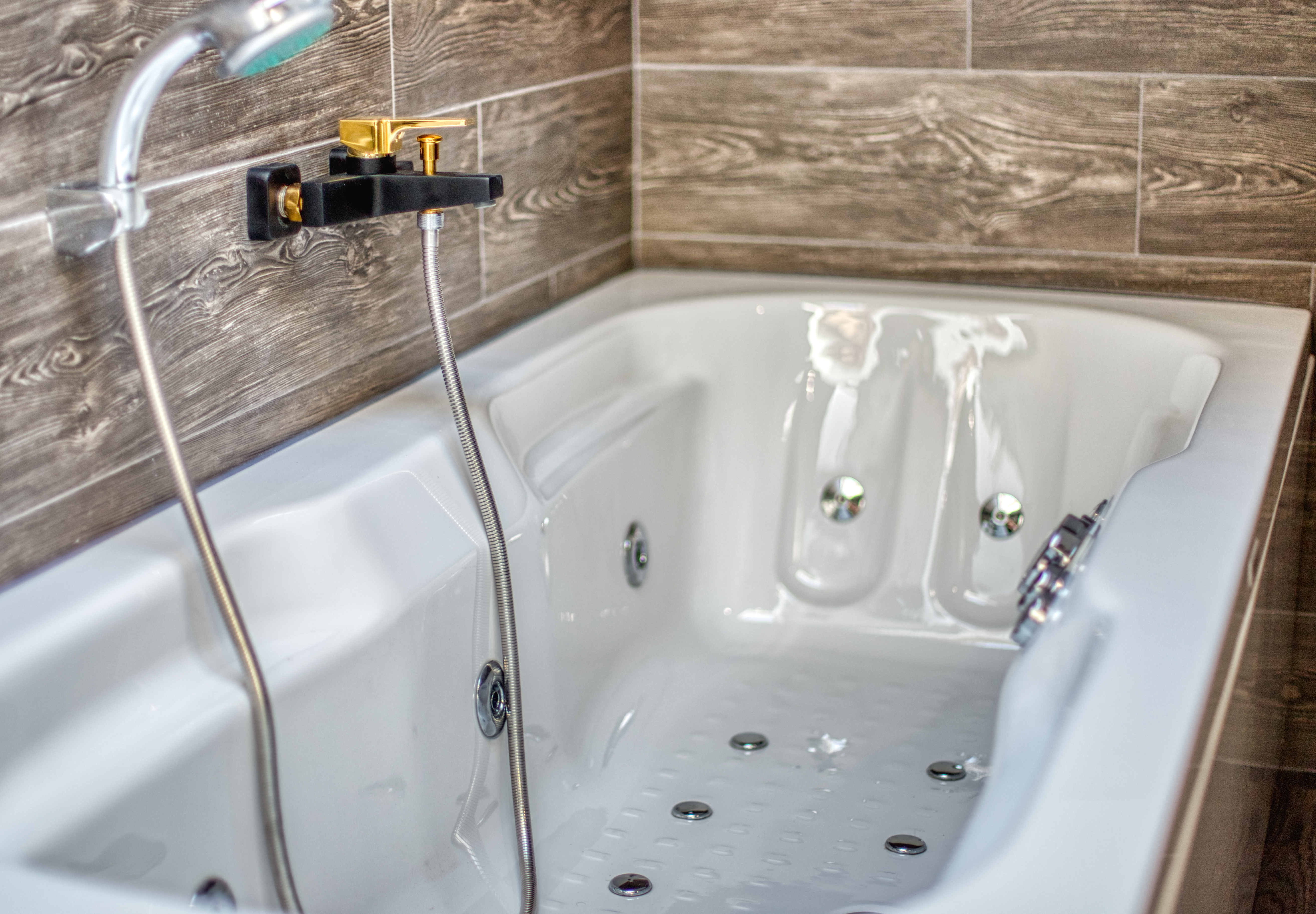 Gris & Verde Suite Hotel