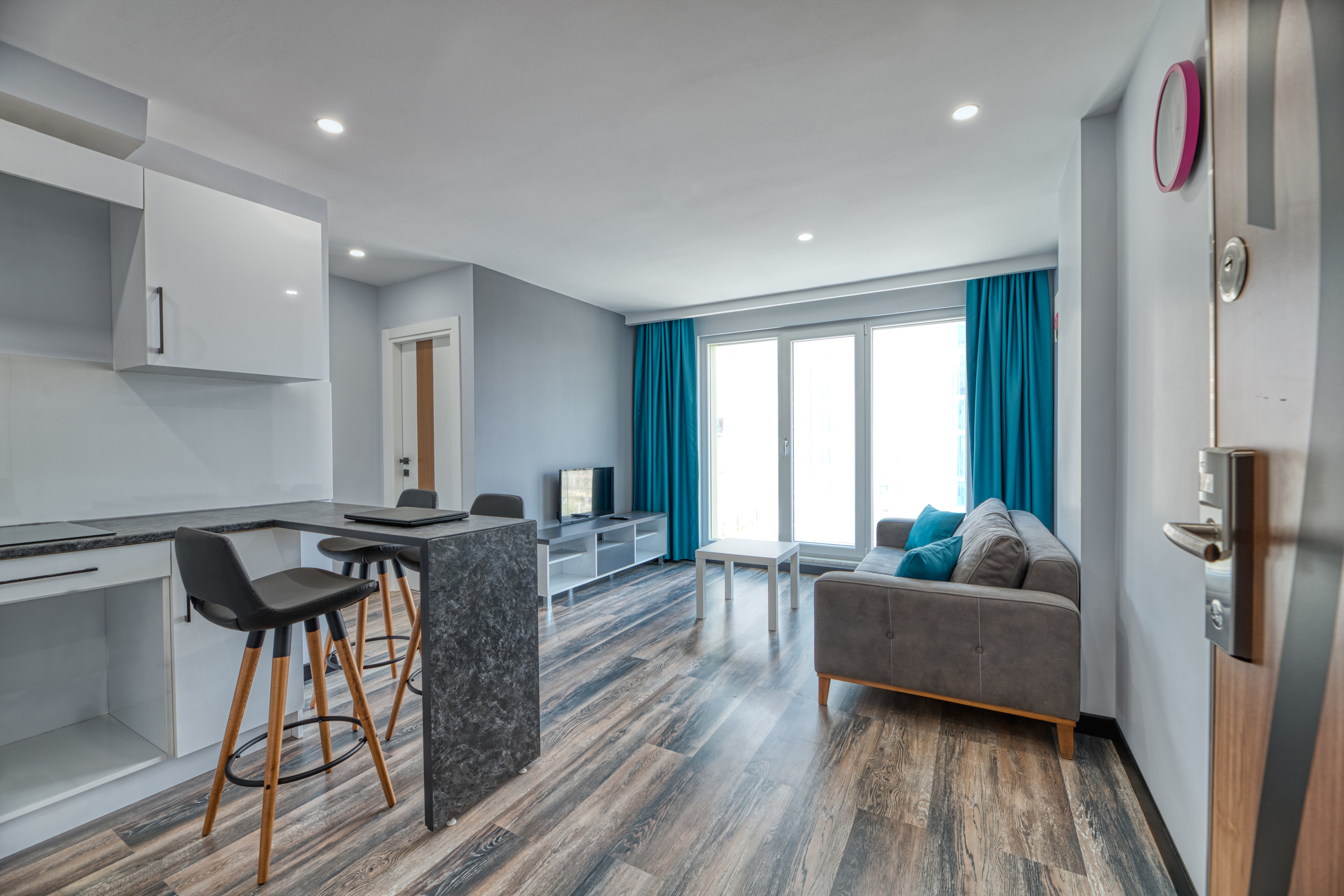 Gris & Verde Suite Hotel