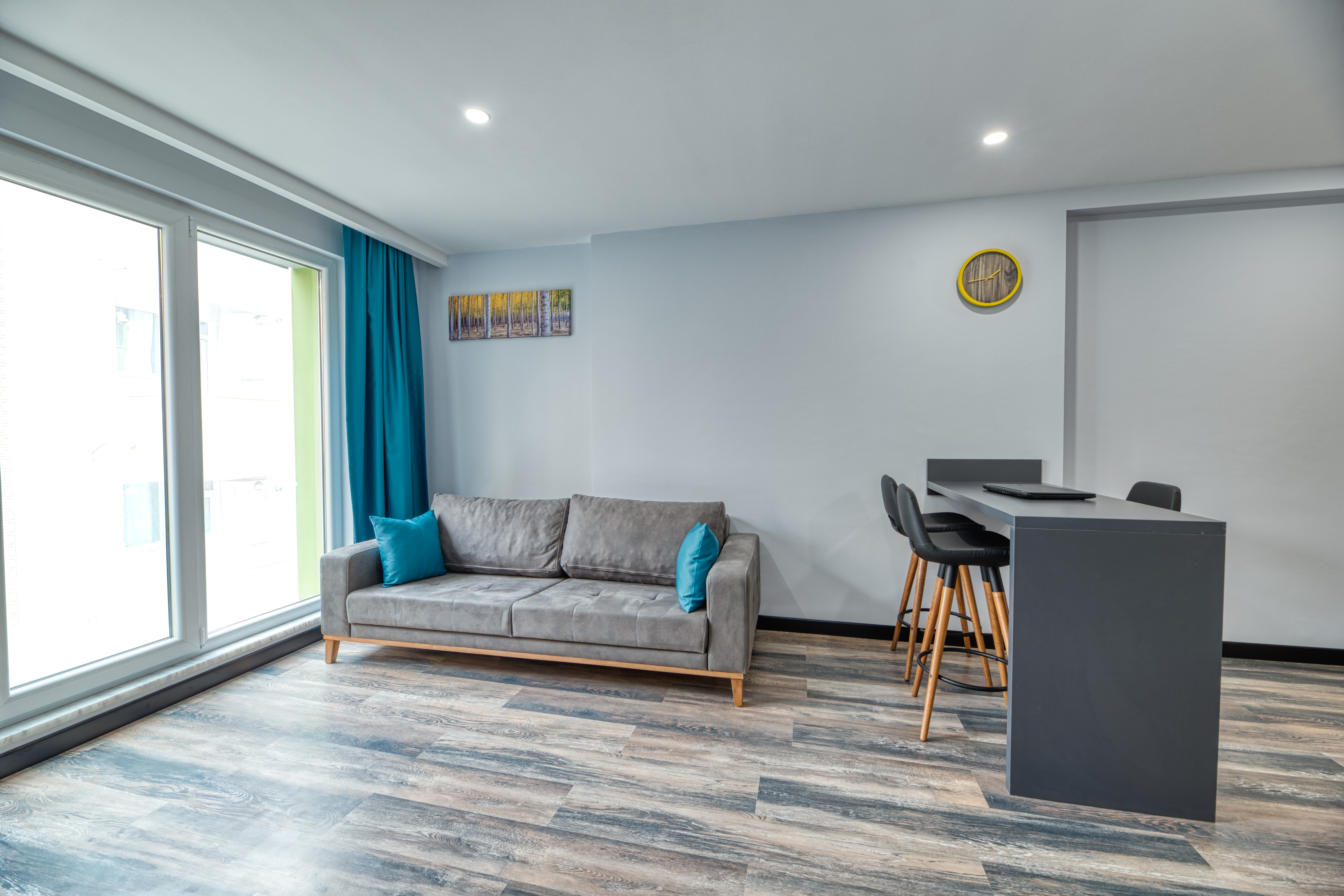 Gris & Verde Suite Hotel