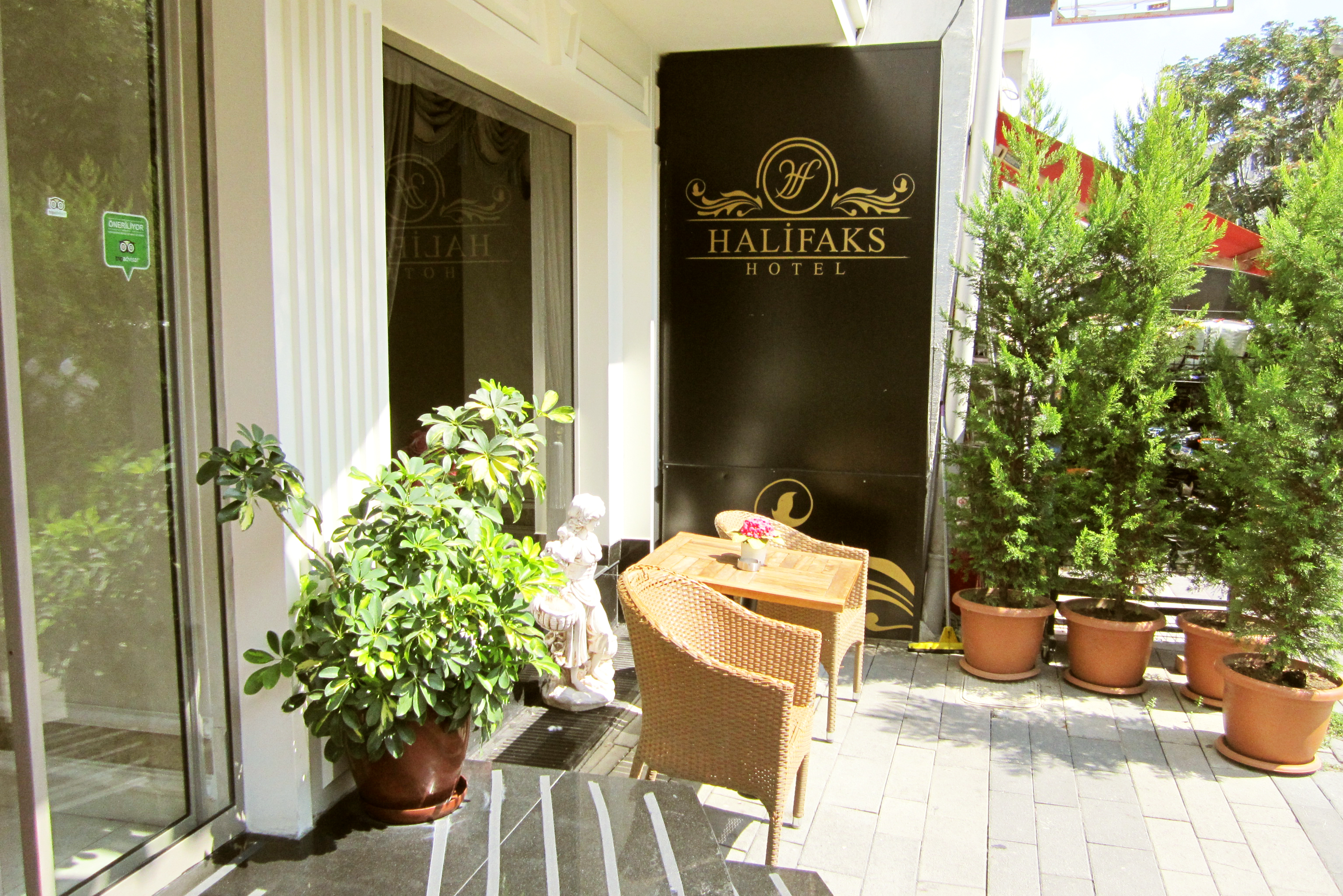 Halifaks Hotel