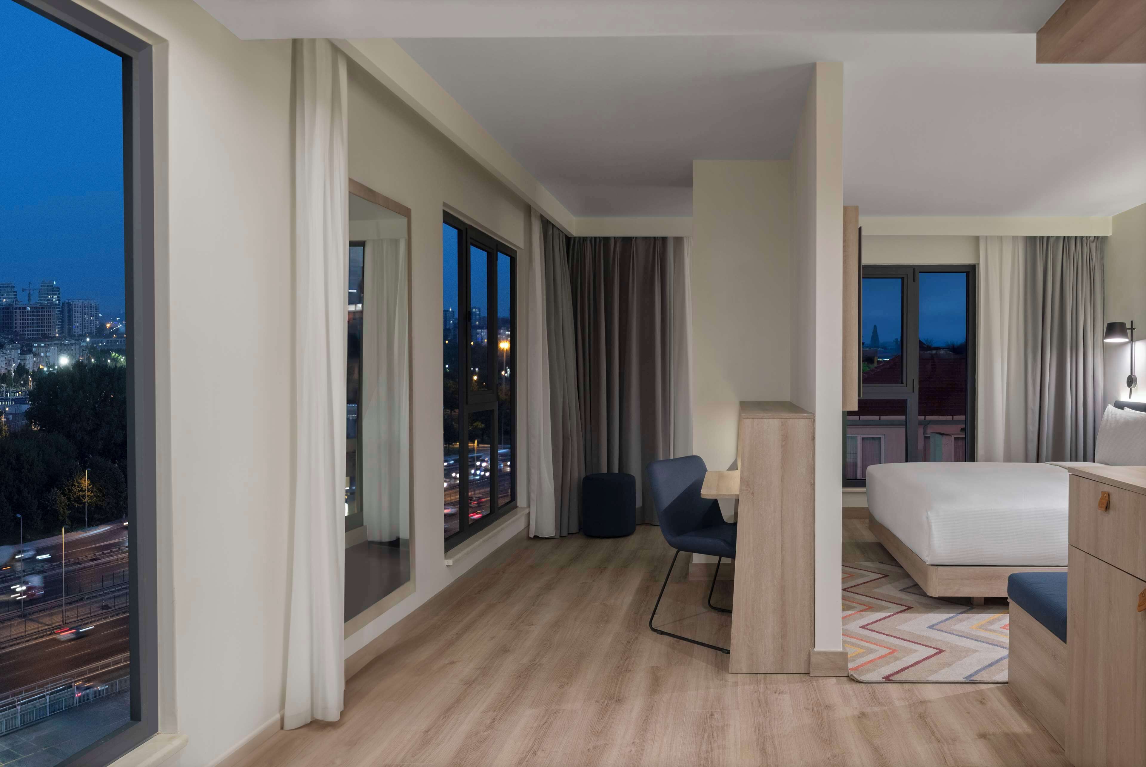 Hampton by Hilton Istanbul Merter