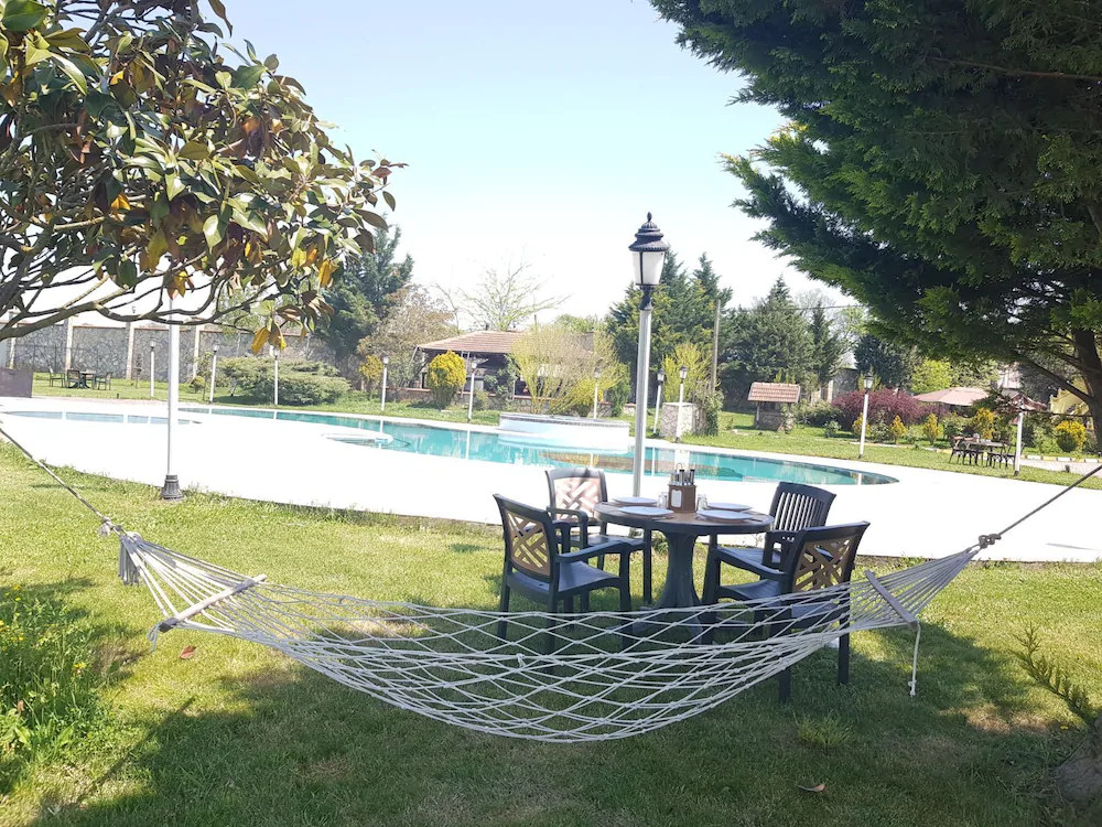 Haznedar Bungalow Hotel