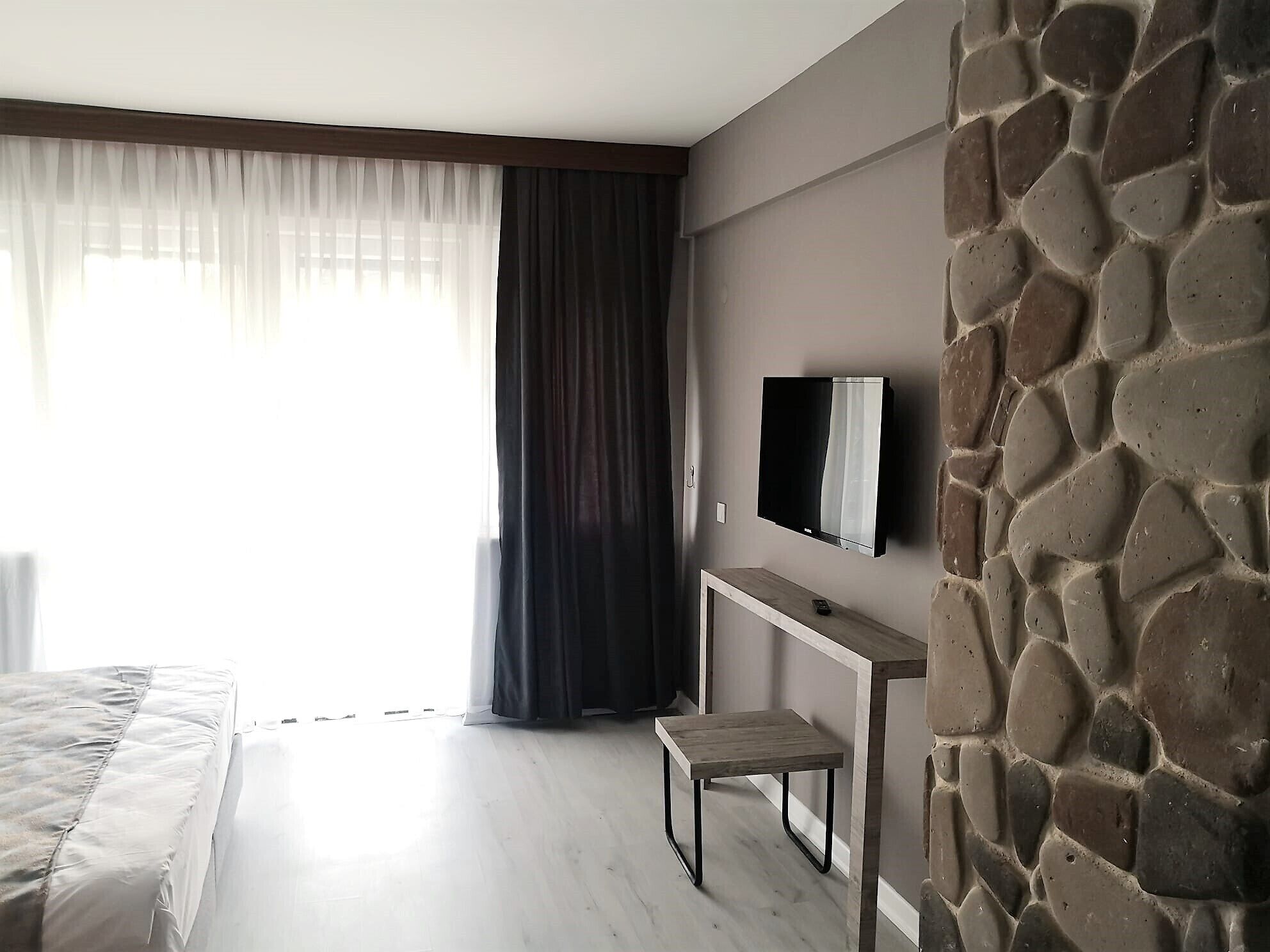 HBS Boutique Hotel  Garden & Restaurant