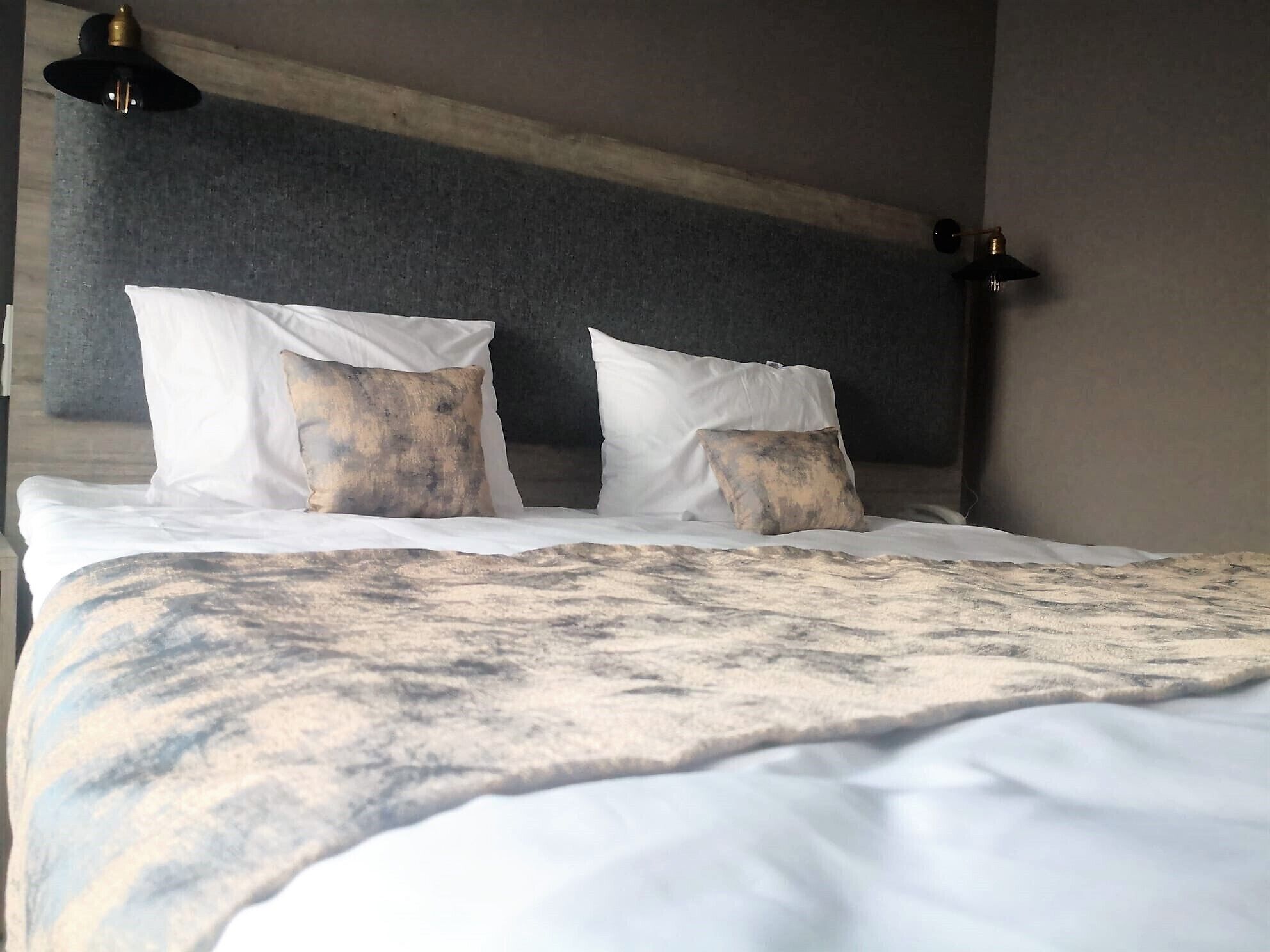 HBS Boutique Hotel  Garden & Restaurant