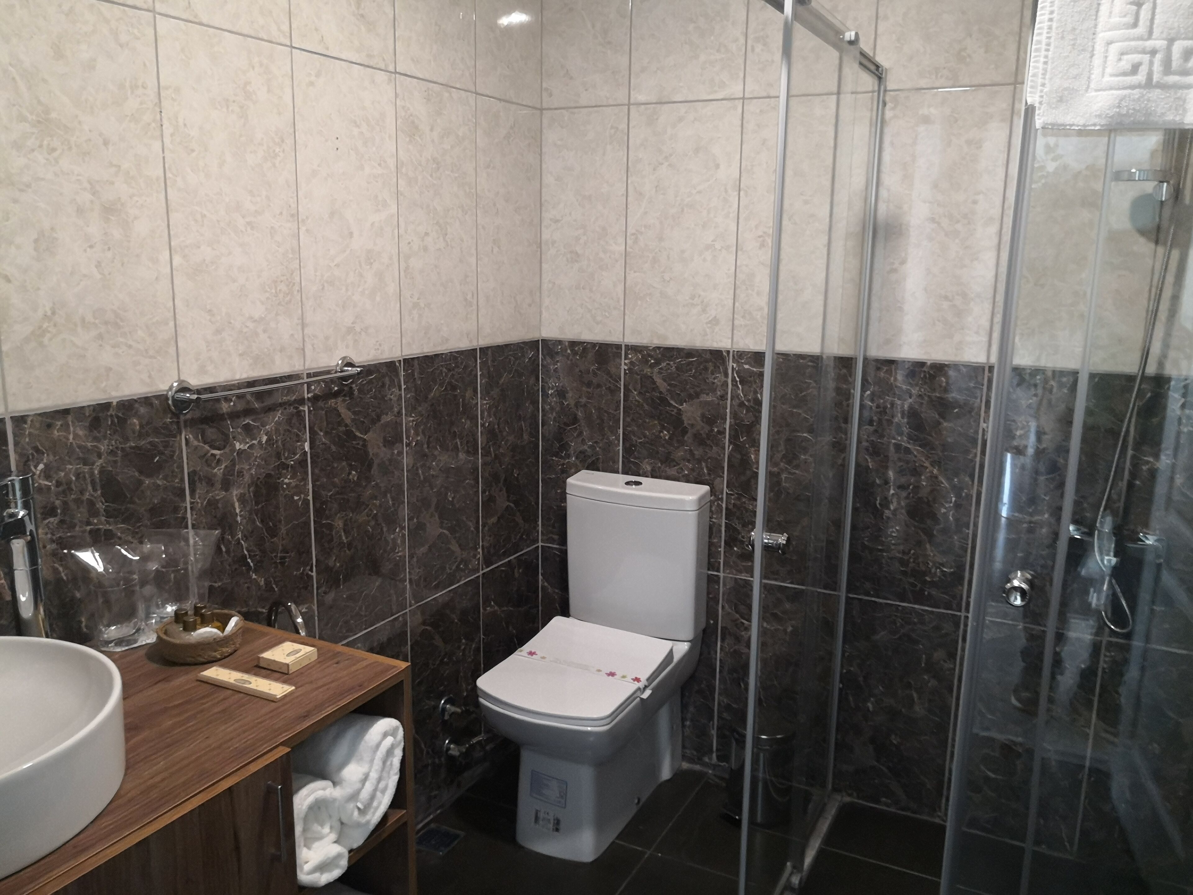 HBS Boutique Hotel  Garden & Restaurant