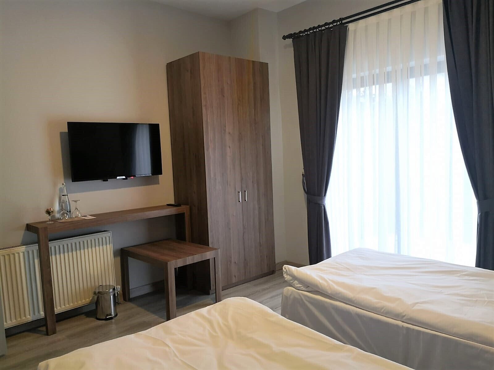 HBS Boutique Hotel  Garden & Restaurant