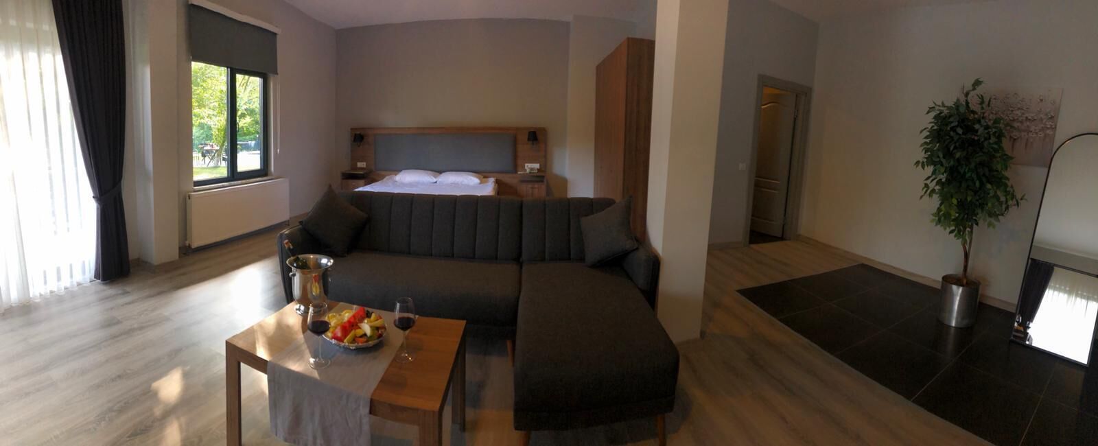 HBS Boutique Hotel  Garden & Restaurant