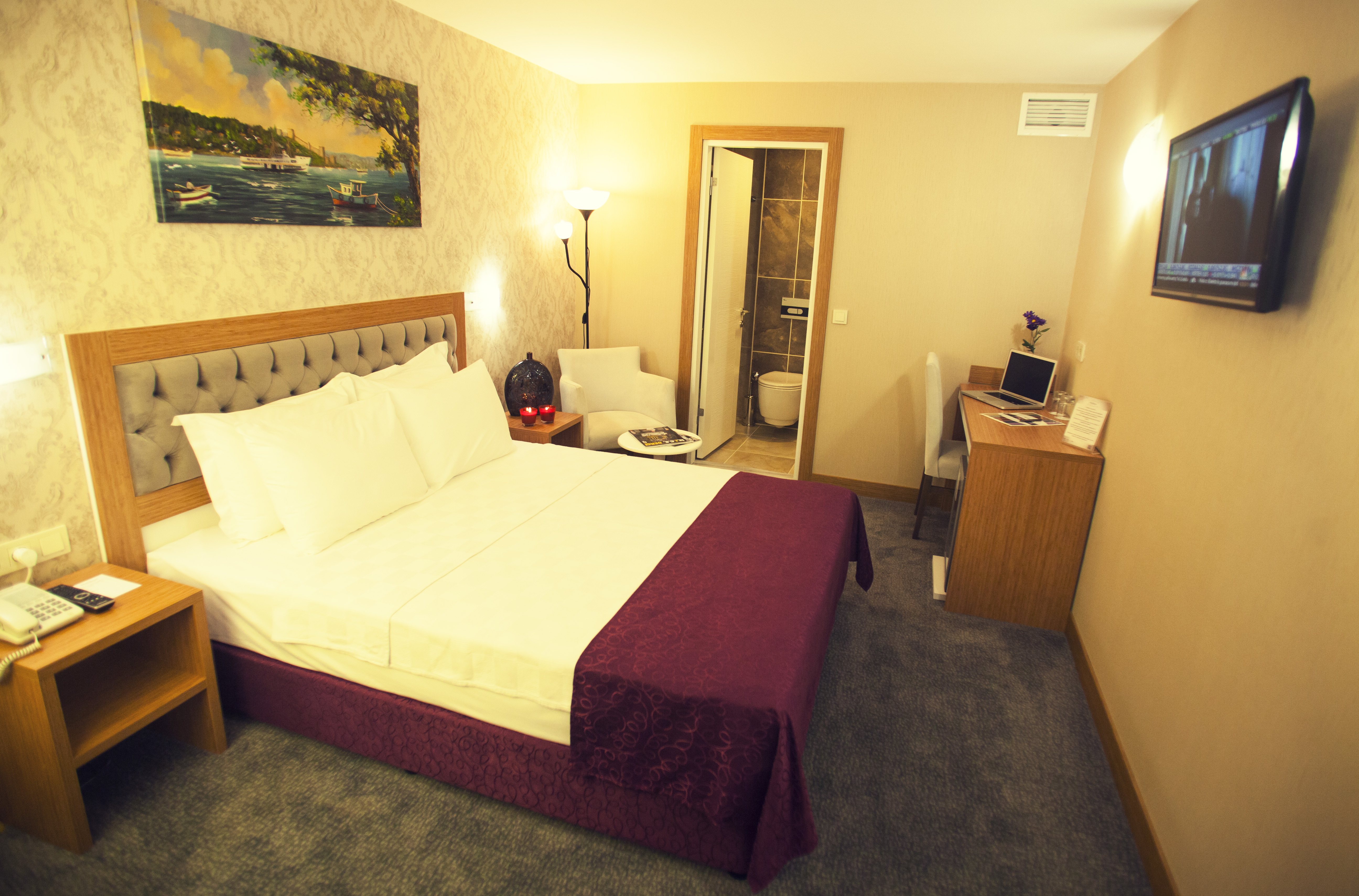 Helikon Business Hotel