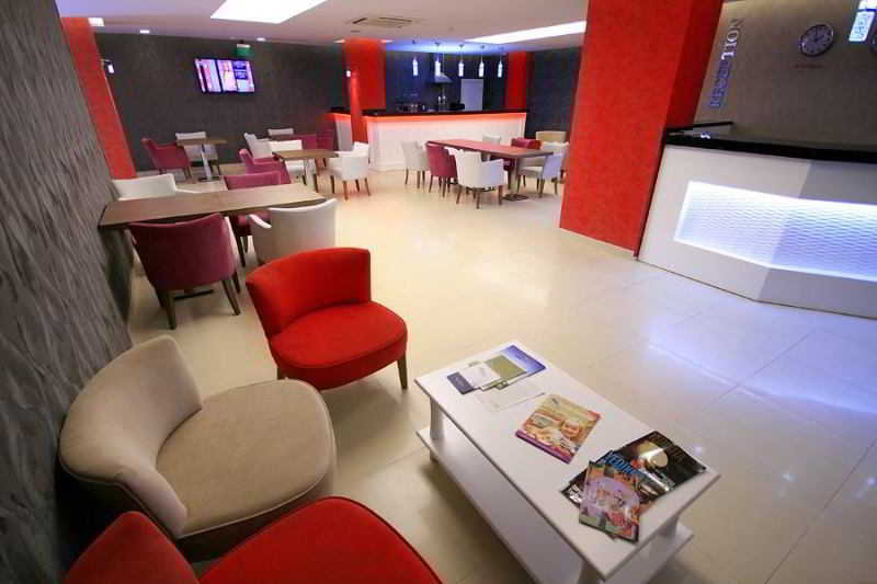 Helikon Business Hotel