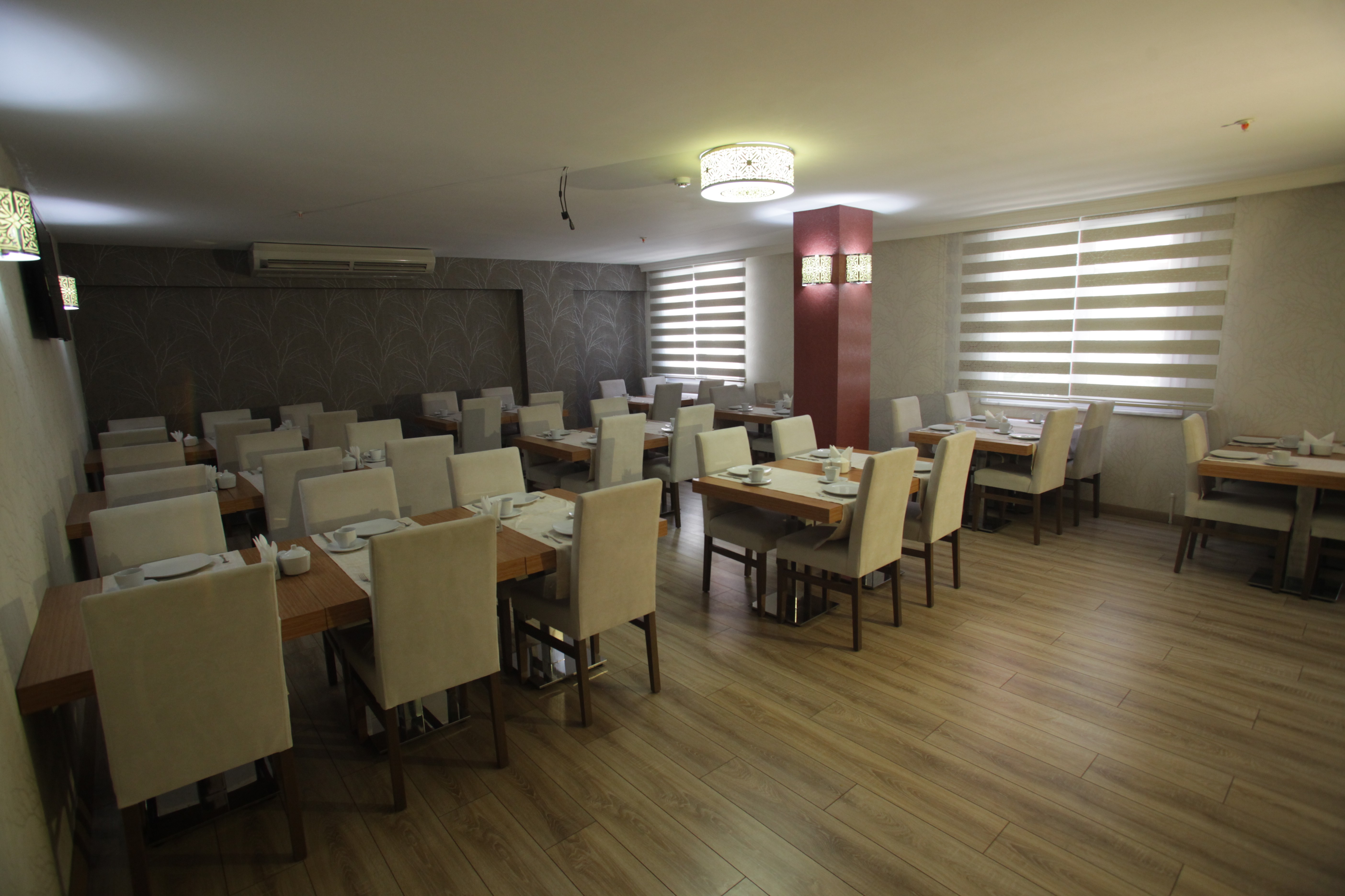 Helikon Business Hotel