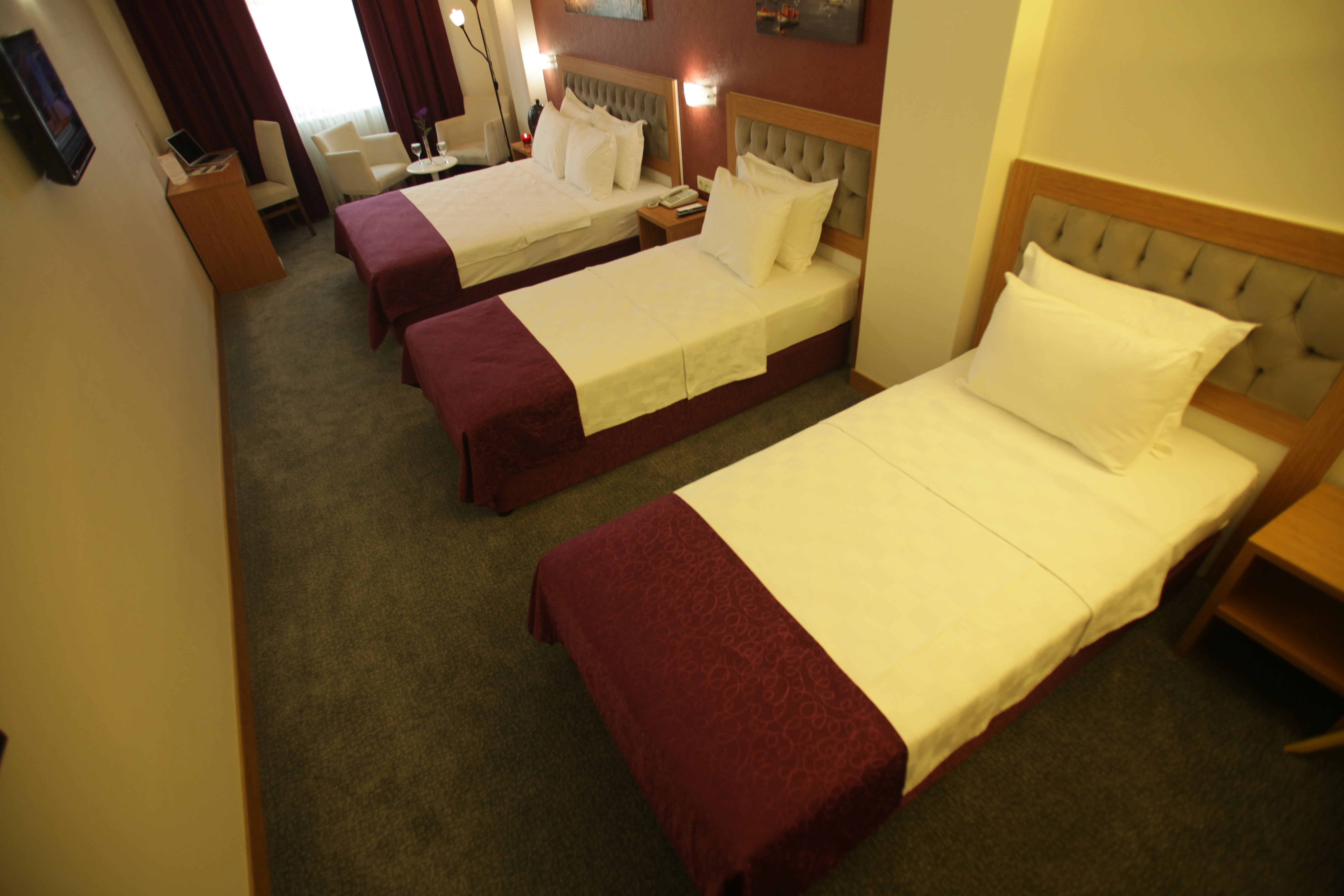 Helikon Business Hotel