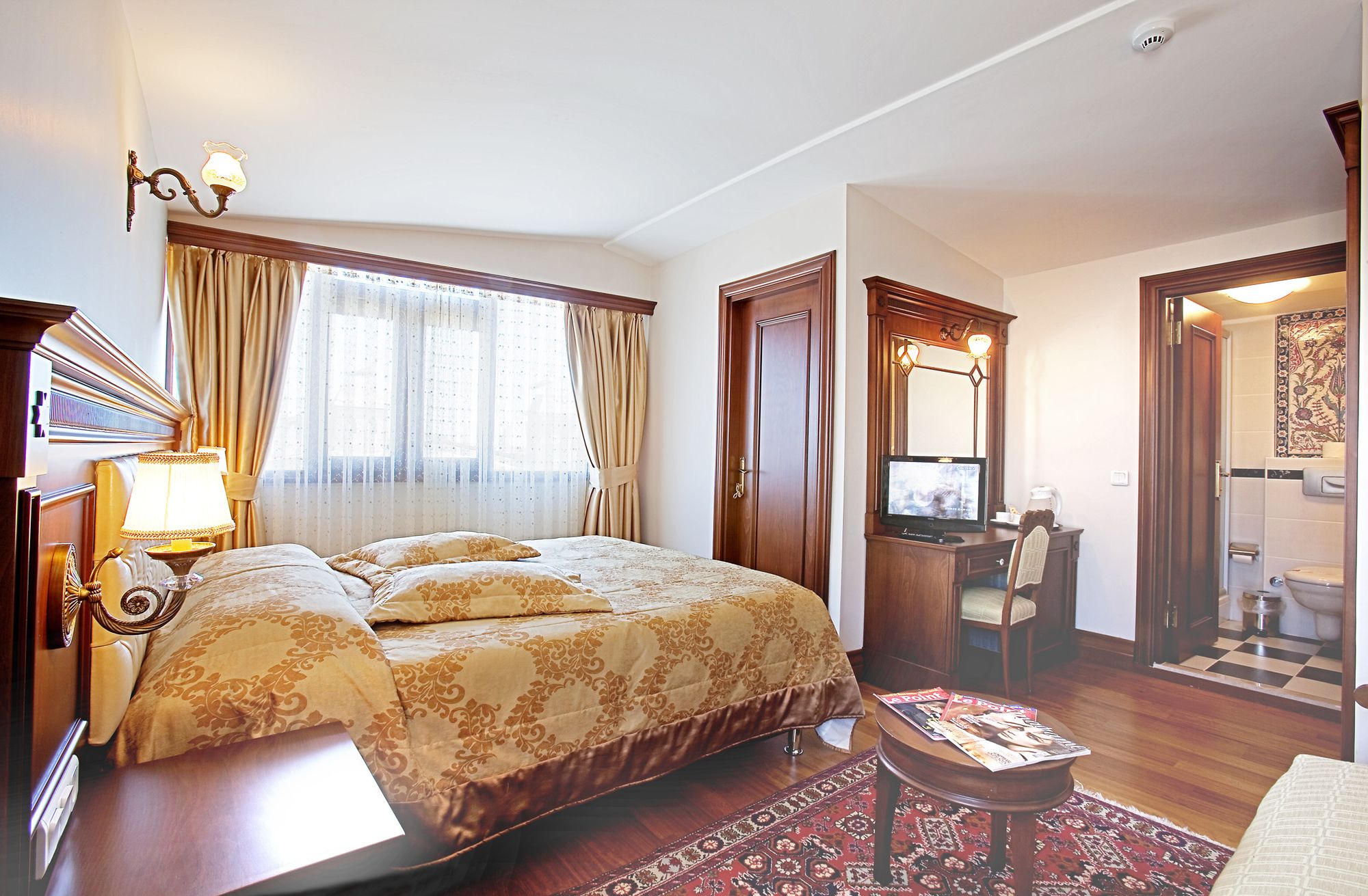 Hippodrome Hotel
