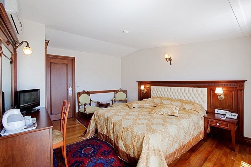 Hippodrome Hotel
