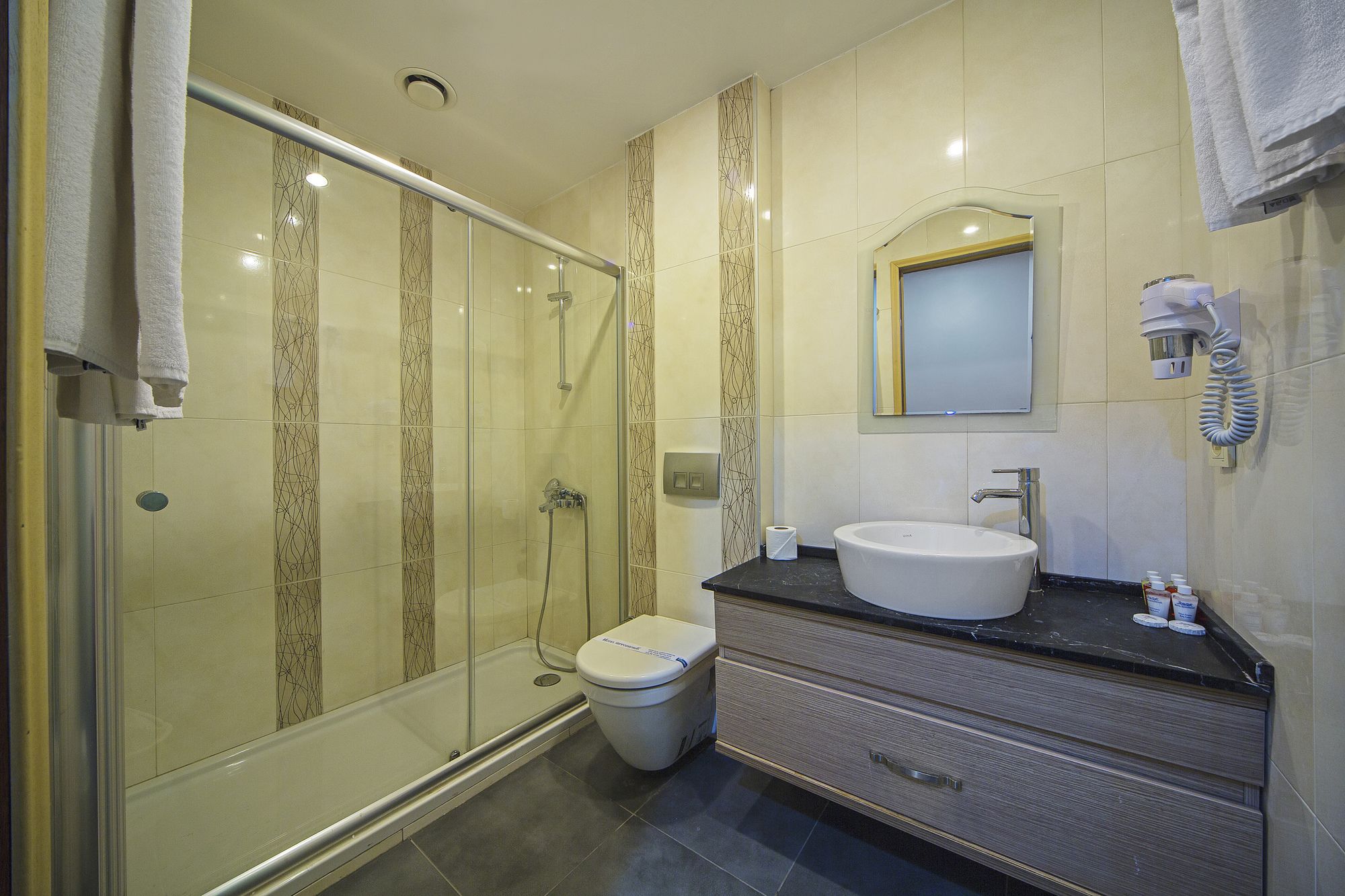 Hippodrome Hotel