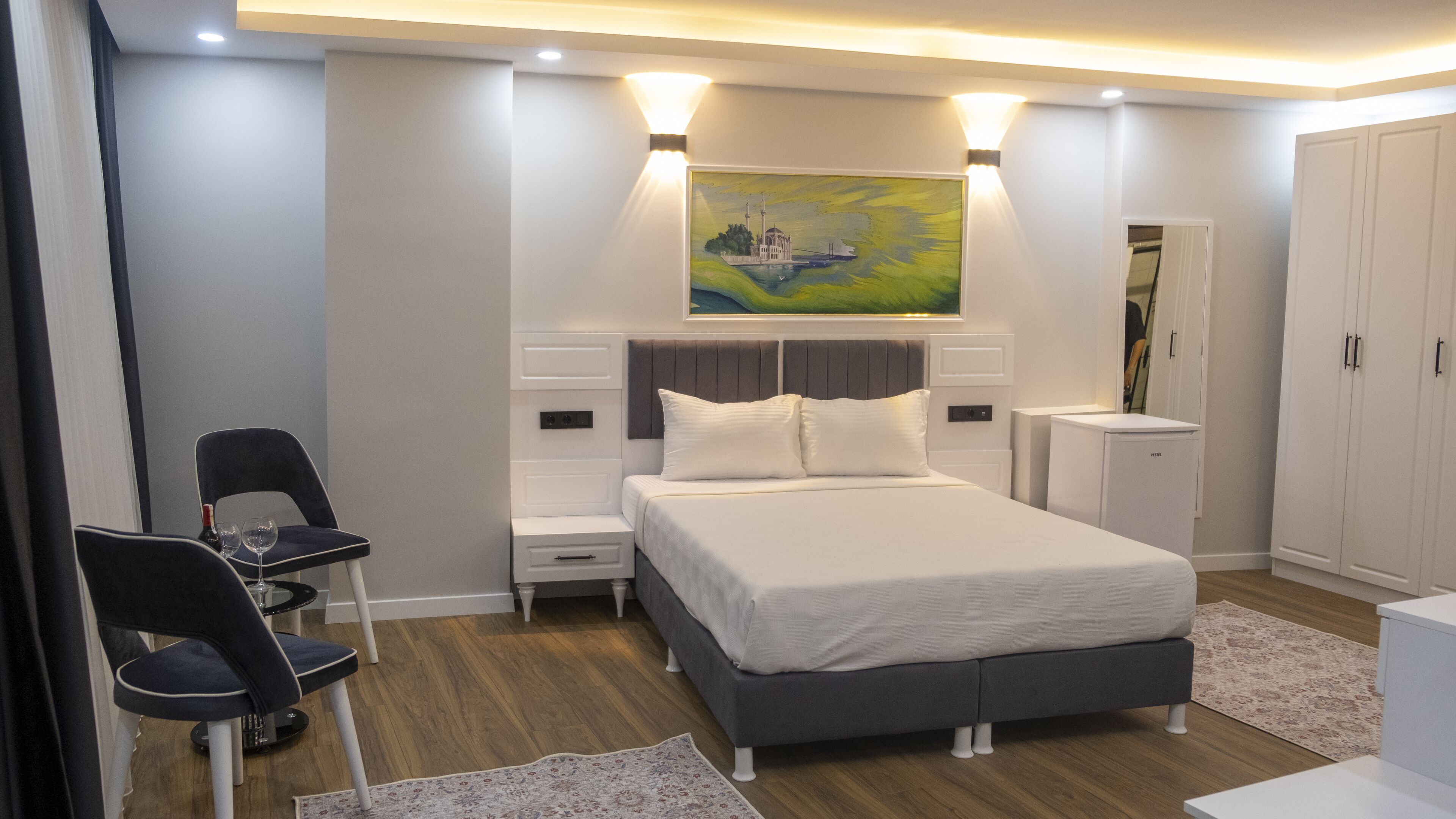 Hodegon Suite