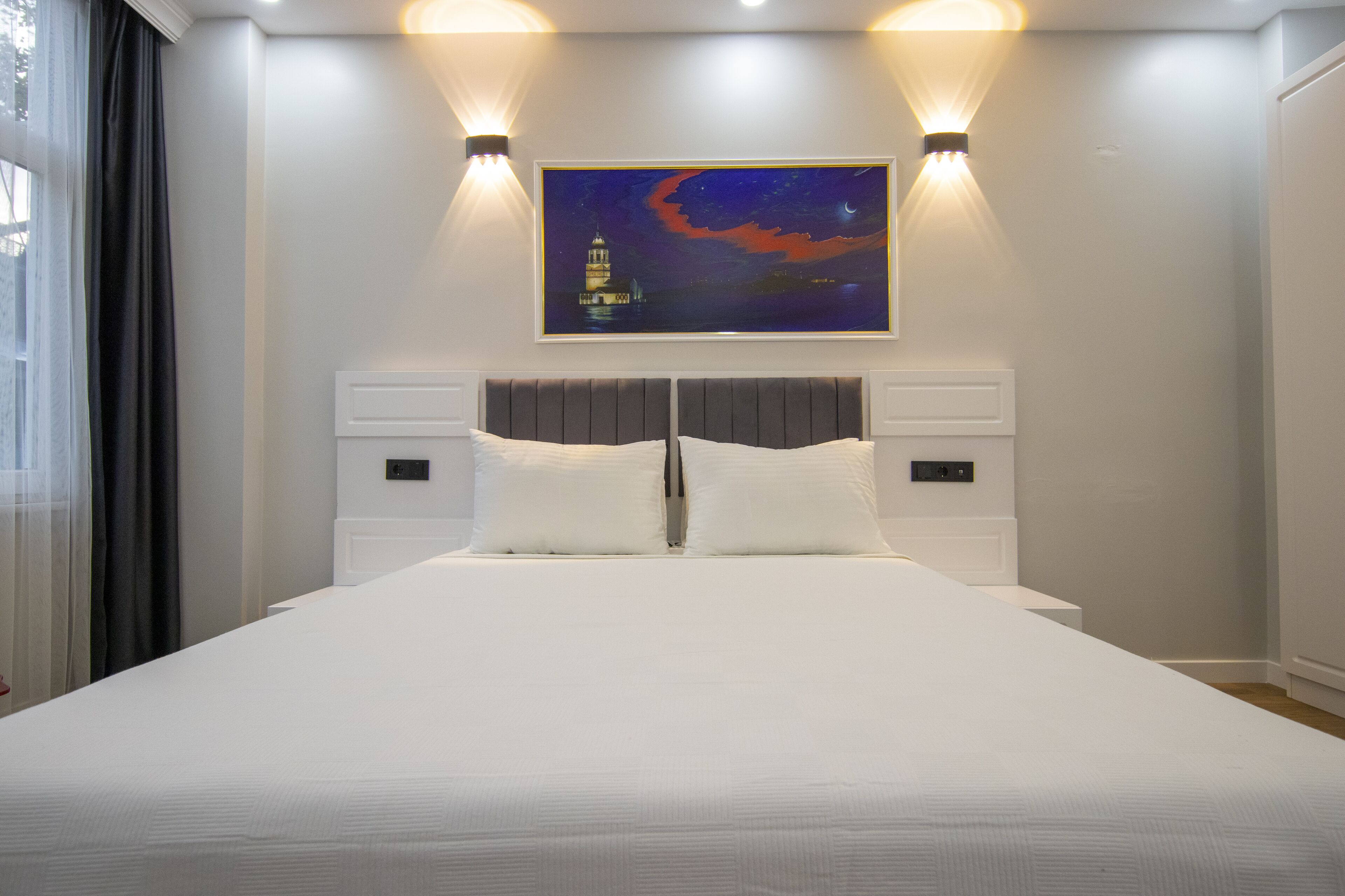 Hodegon Suite